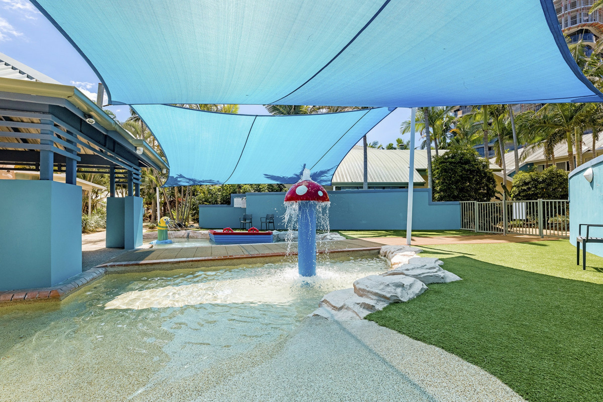 12/10-16 Alexandra Avenue, MERMAID BEACH
