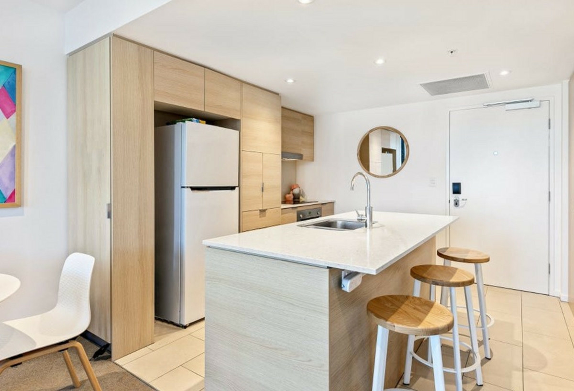 1406/2663 Gold Coast Highway, BROADBEACH