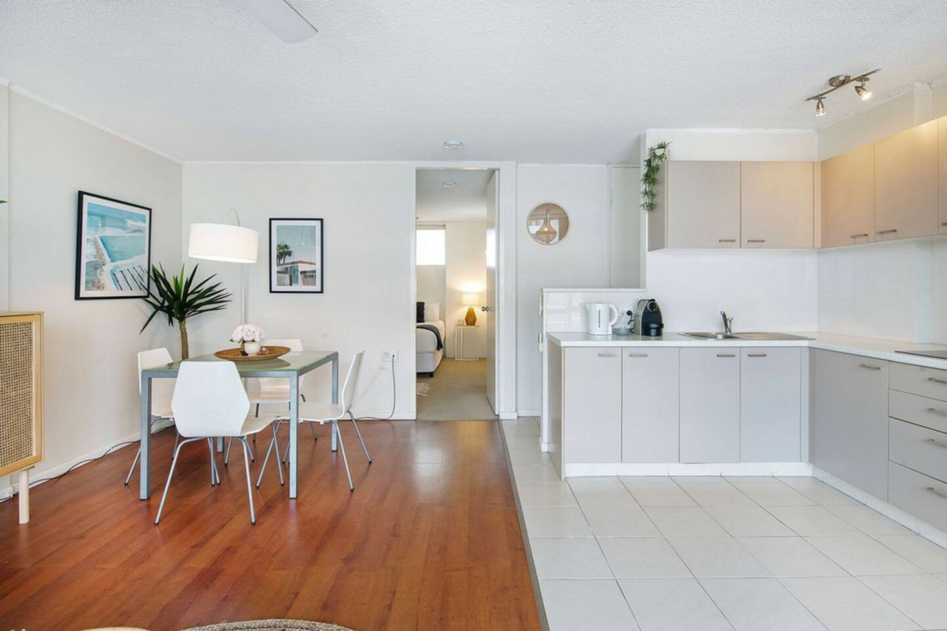 503/2 Queensland Avenue, BROADBEACH