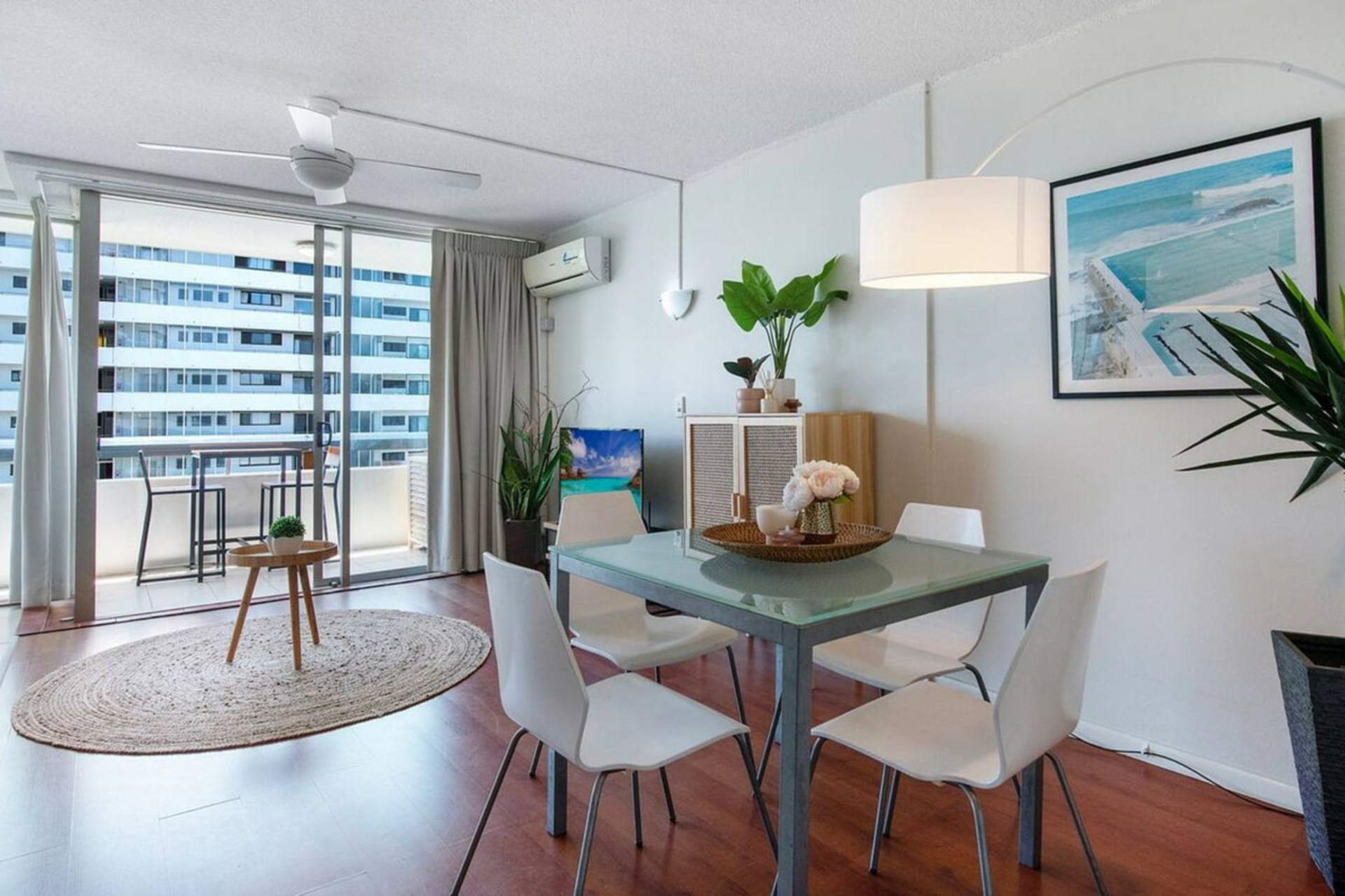 503/2 Queensland Avenue, BROADBEACH