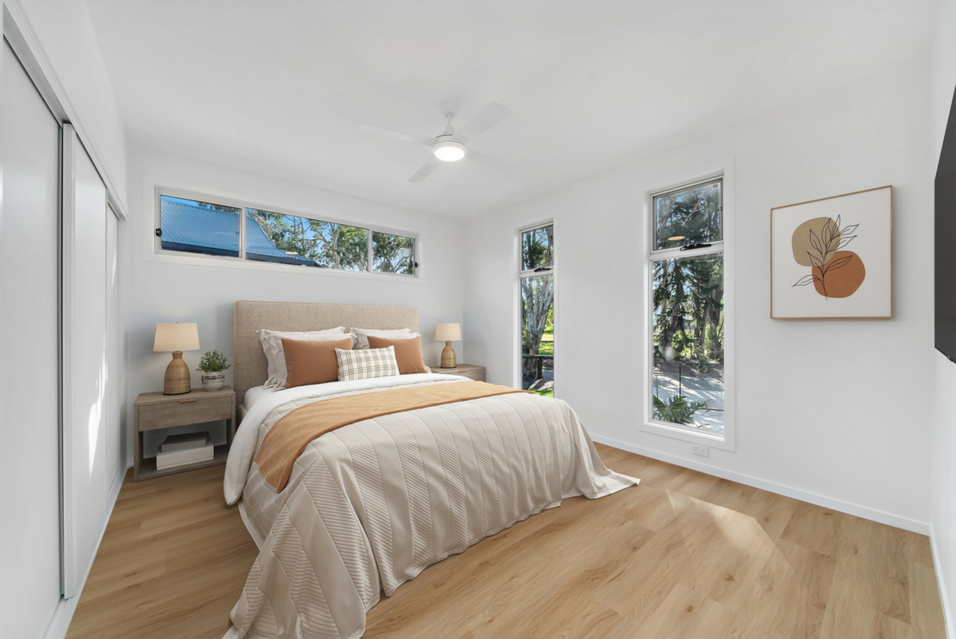 8 Kookaburra Crt, SOUTH STRADBROKE