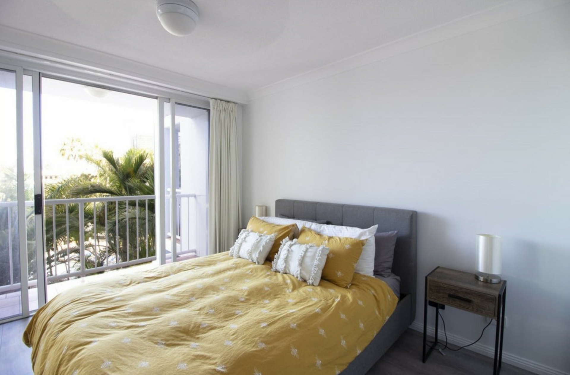 3035/2623-2633 Gold Coast Highway, BROADBEACH