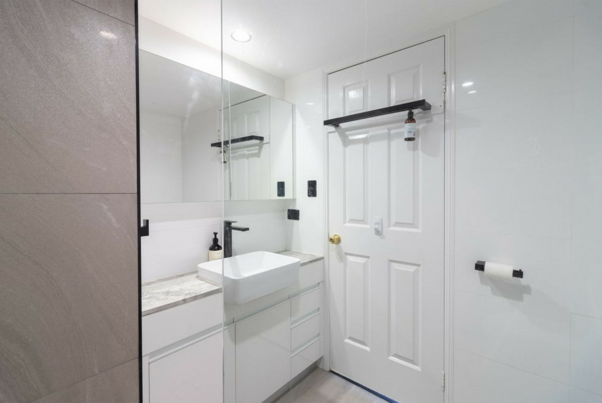 3035/2623-2633 Gold Coast Highway, BROADBEACH