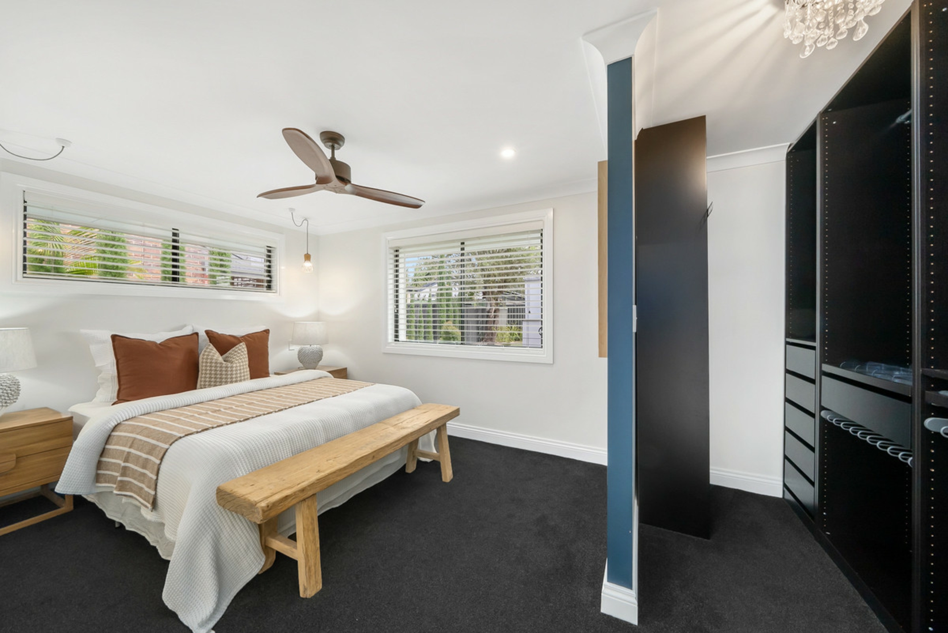 140 Burleigh Street, BURLEIGH WATERS