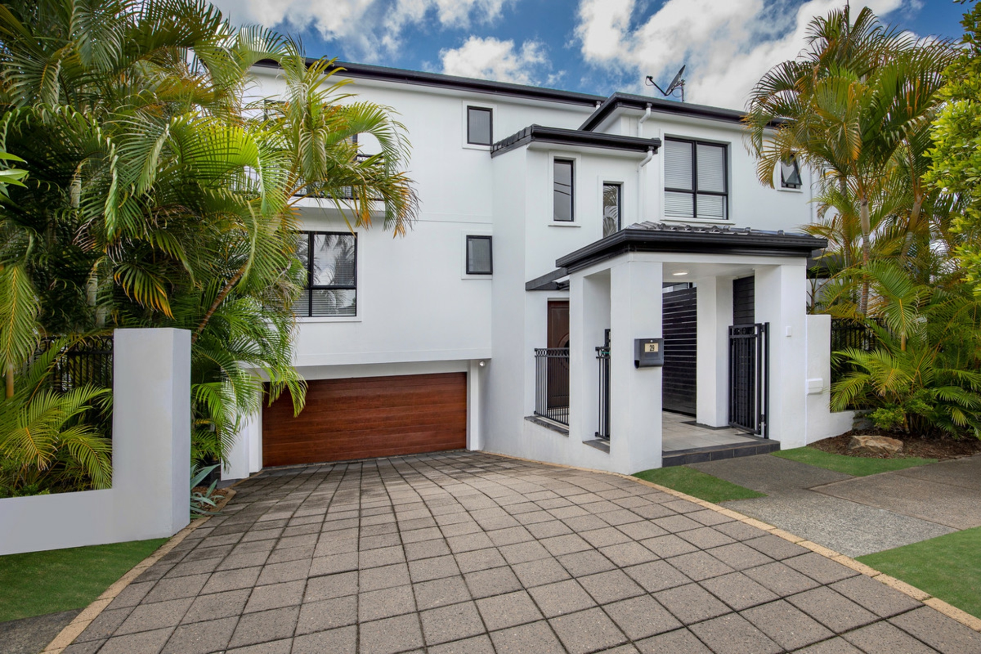 29 Redondo Avenue, MIAMI