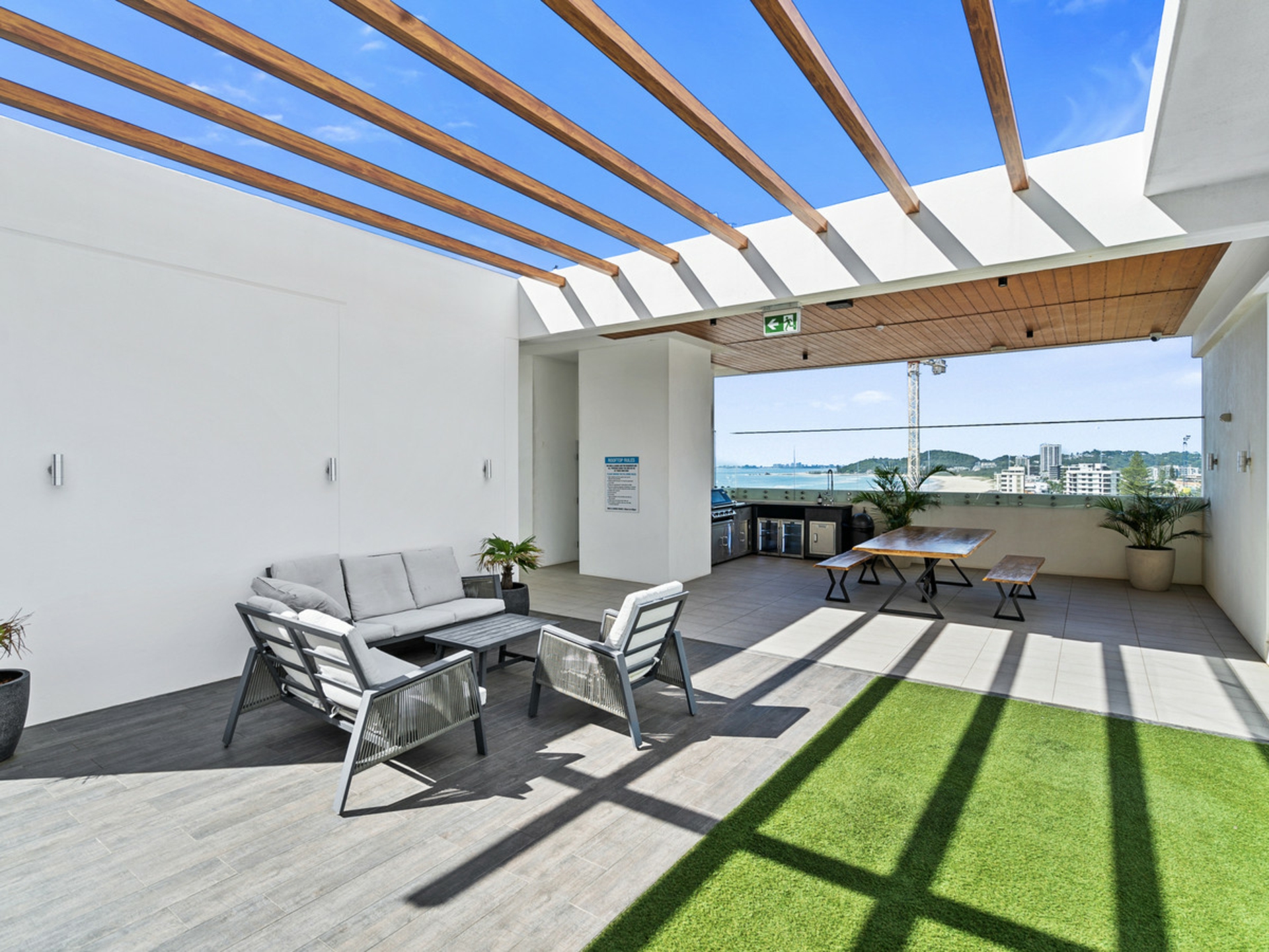 19/1263 Gold Coast Highway, PALM BEACH