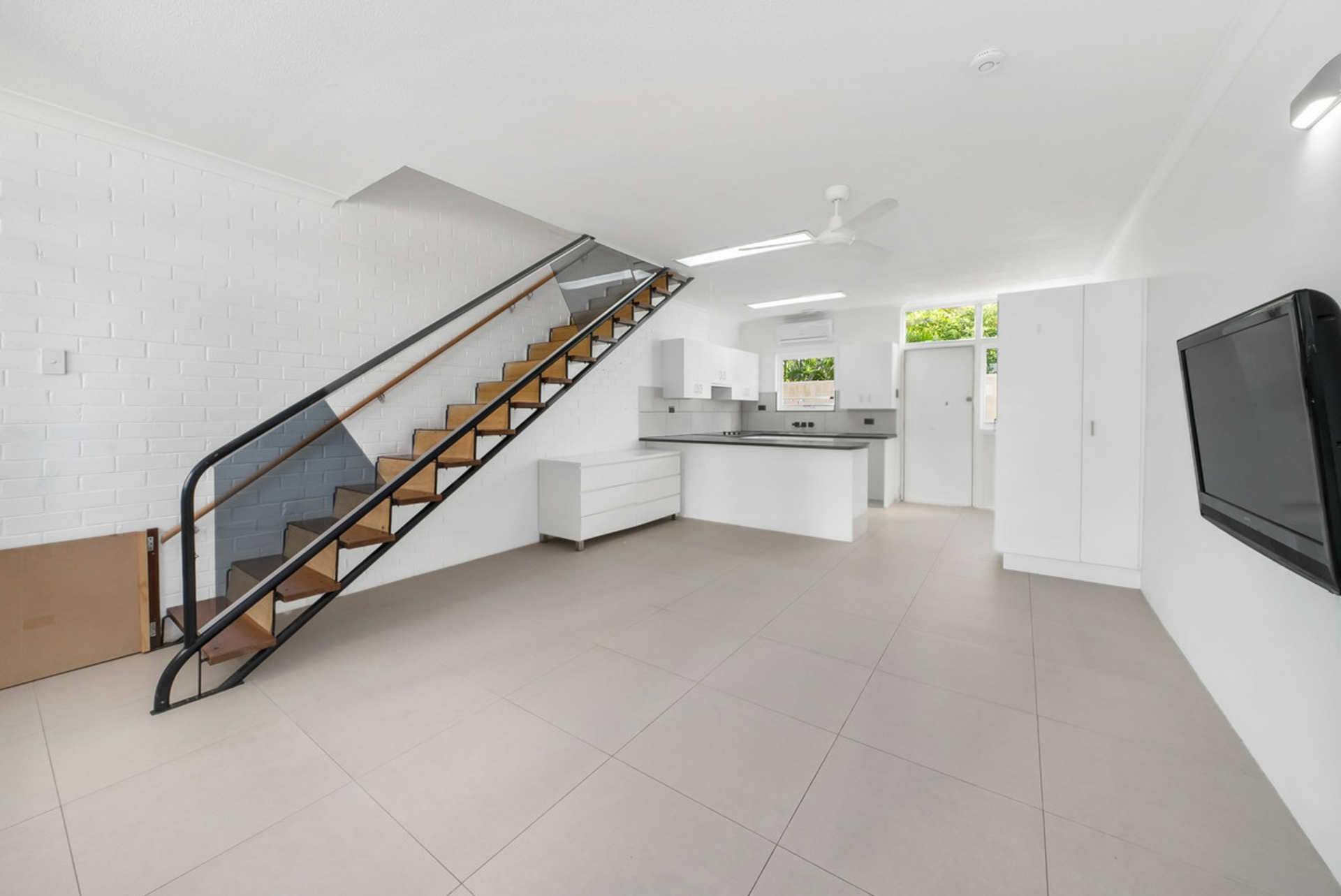 118 Old Burleigh Road, BROADBEACH