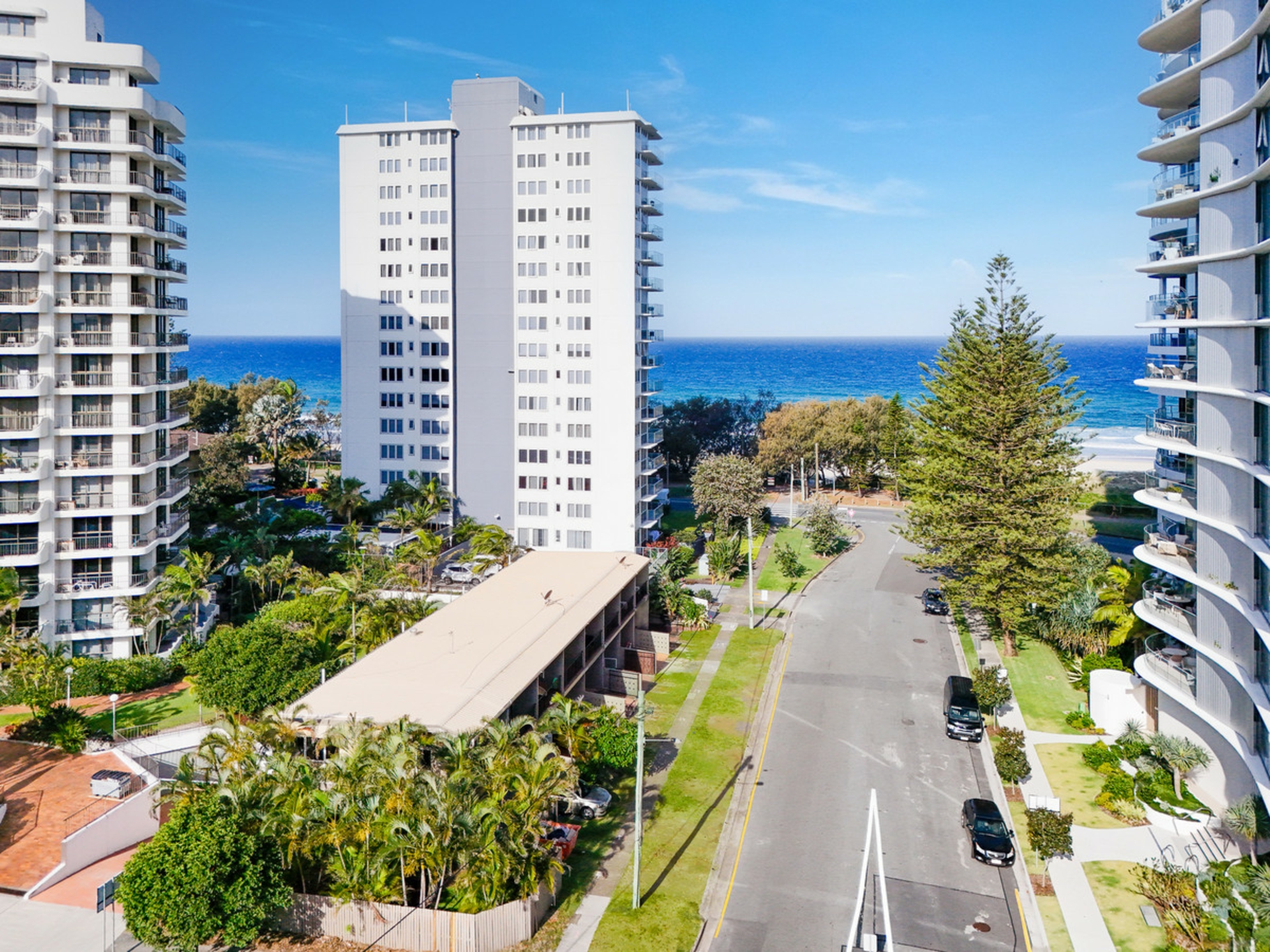 118 Old Burleigh Road, BROADBEACH