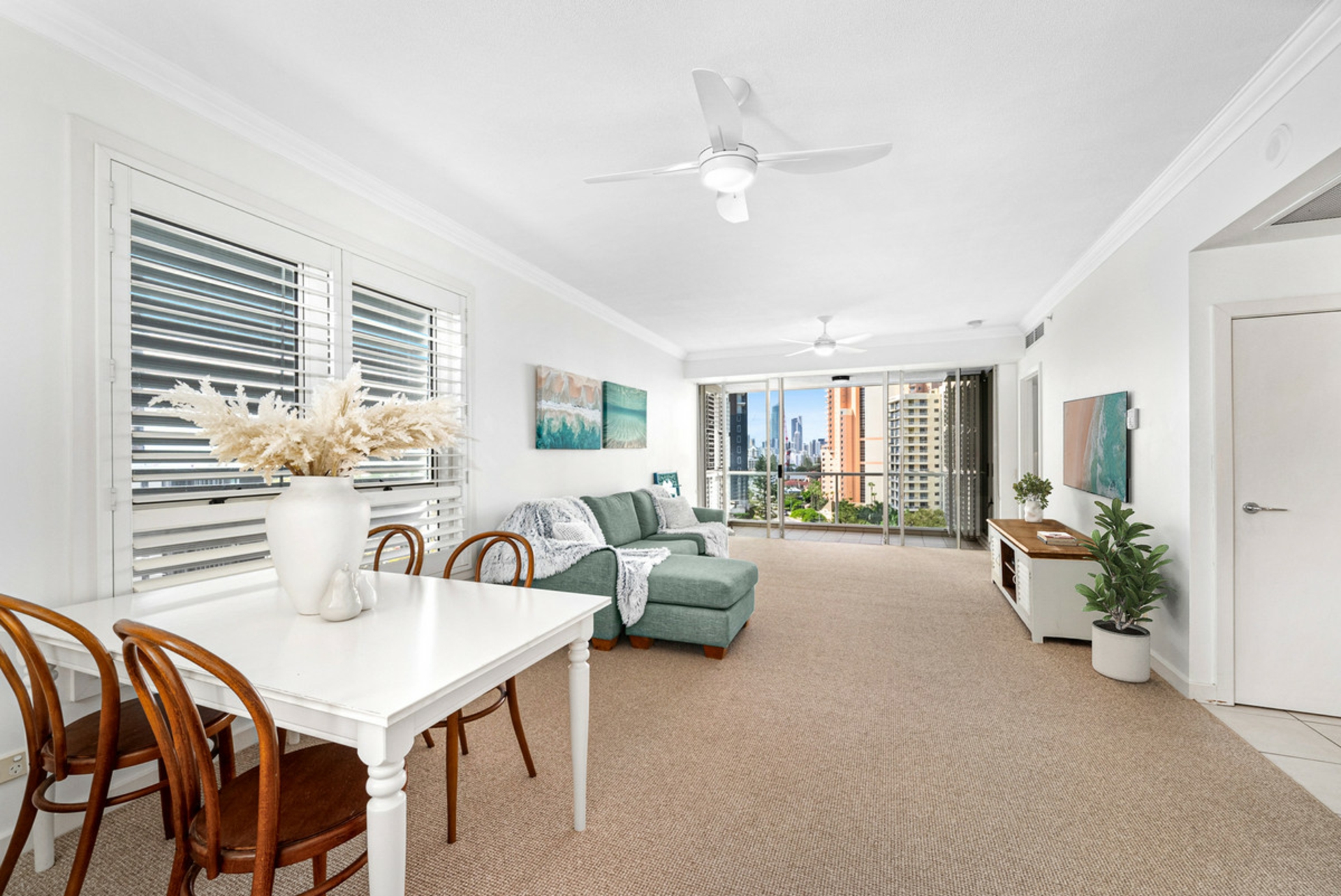 25/20 Queensland Avenue, BROADBEACH