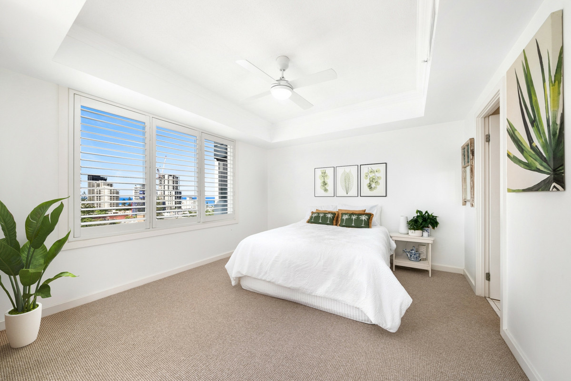 25/20 Queensland Avenue, BROADBEACH