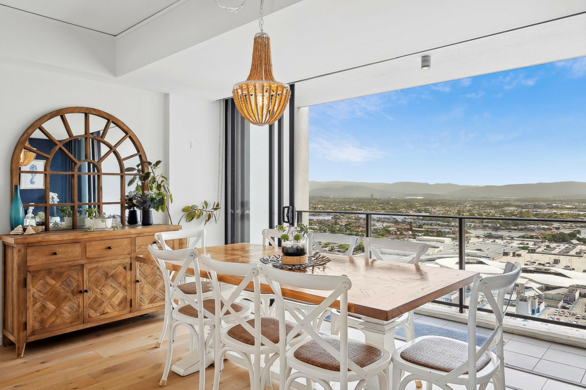 2904/22 Surf Parade, BROADBEACH