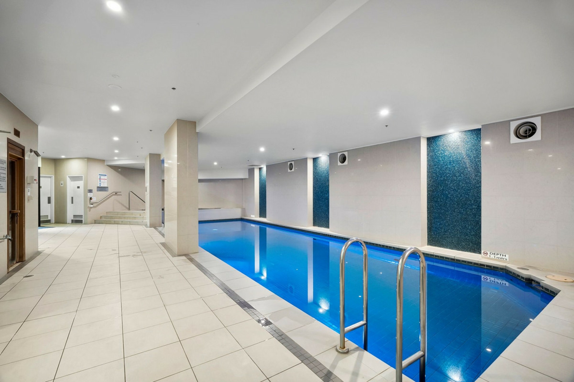 2904/22 Surf Parade, BROADBEACH