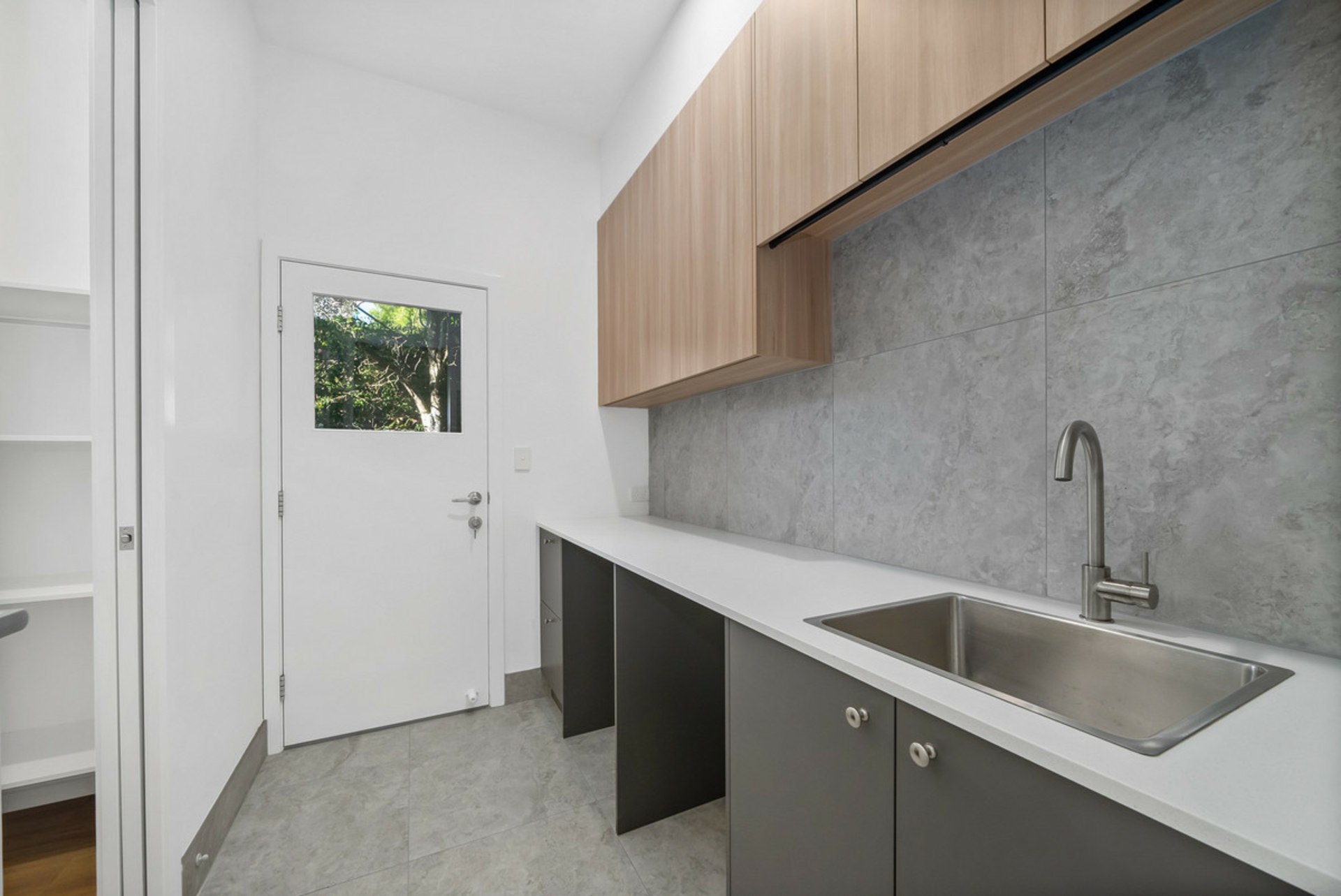 8 Kookaburra Crt, SOUTH STRADBROKE