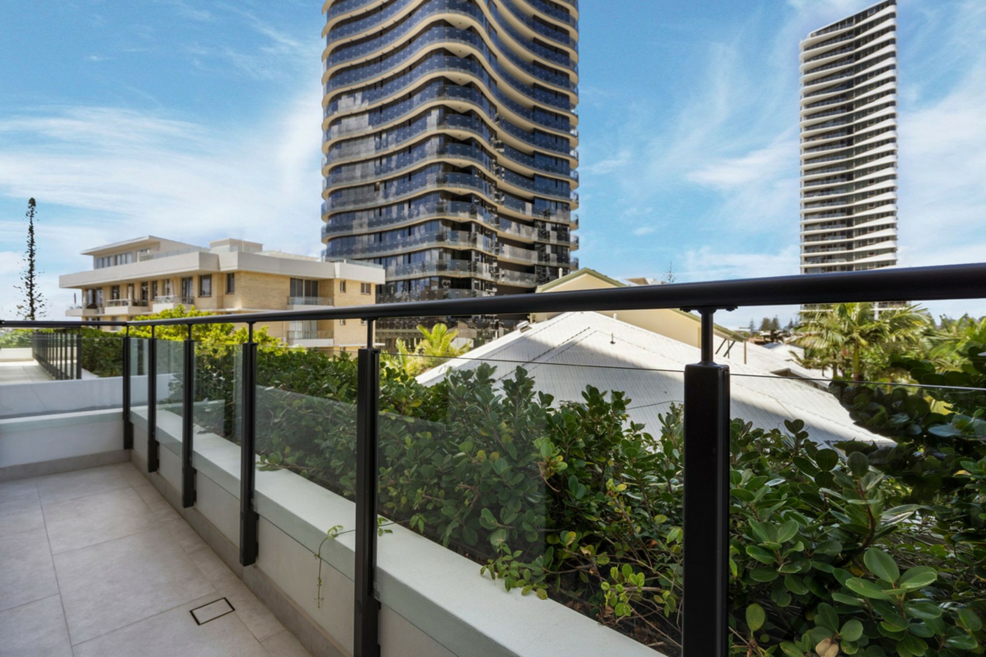 201/4-6 Alexandra Avenue, BROADBEACH
