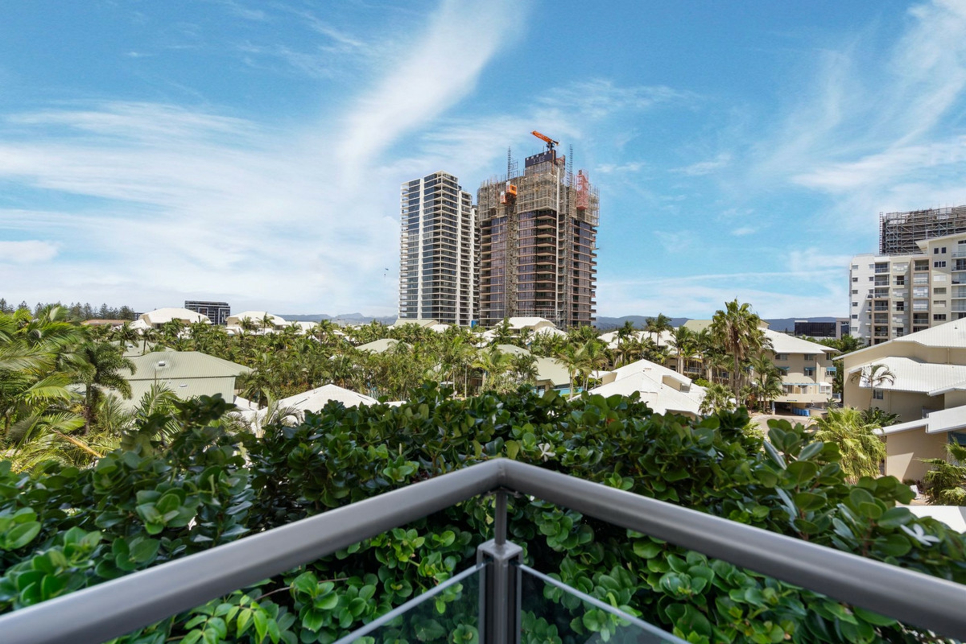 201/4-6 Alexandra Avenue, BROADBEACH