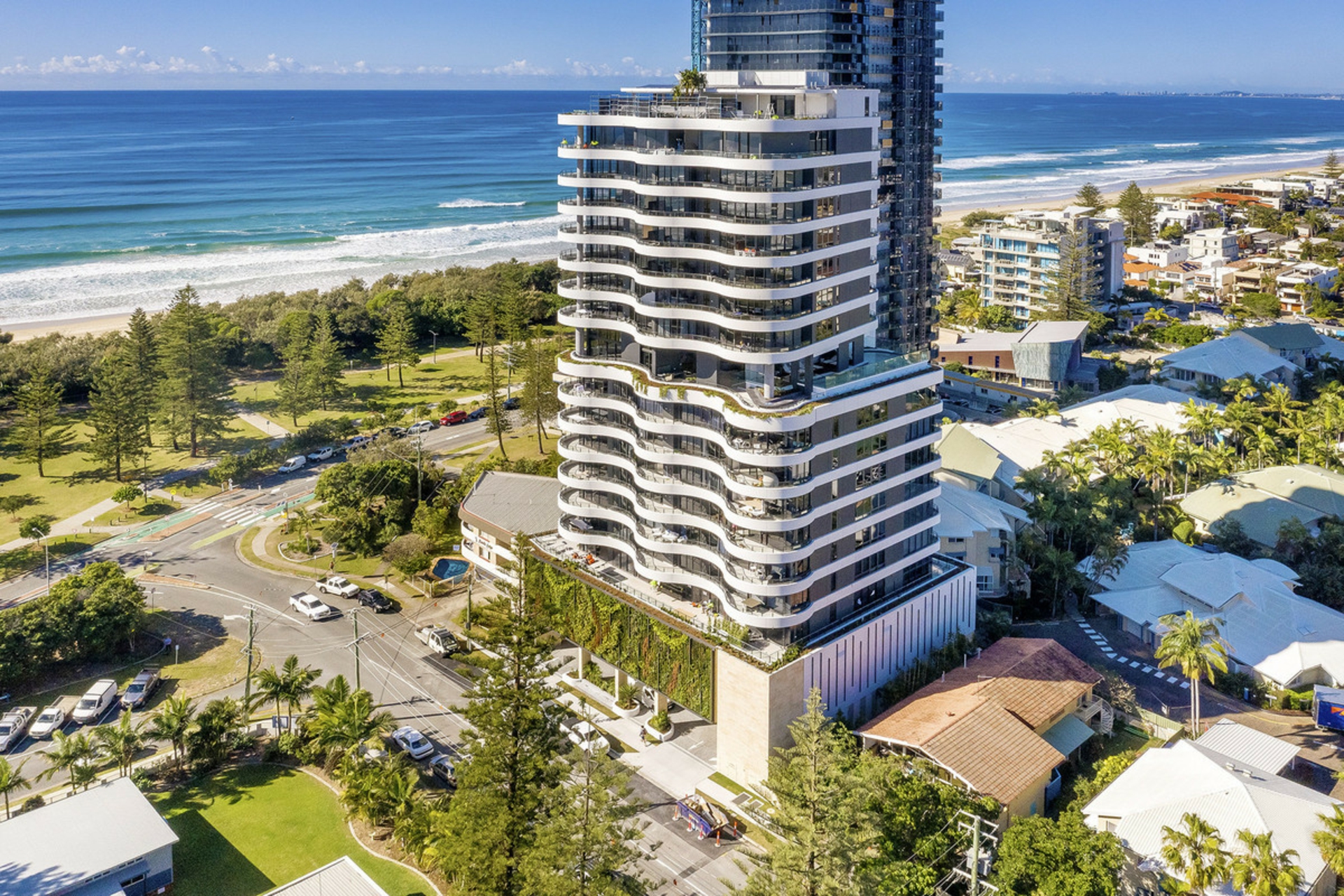 201/4-6 Alexandra Avenue, BROADBEACH