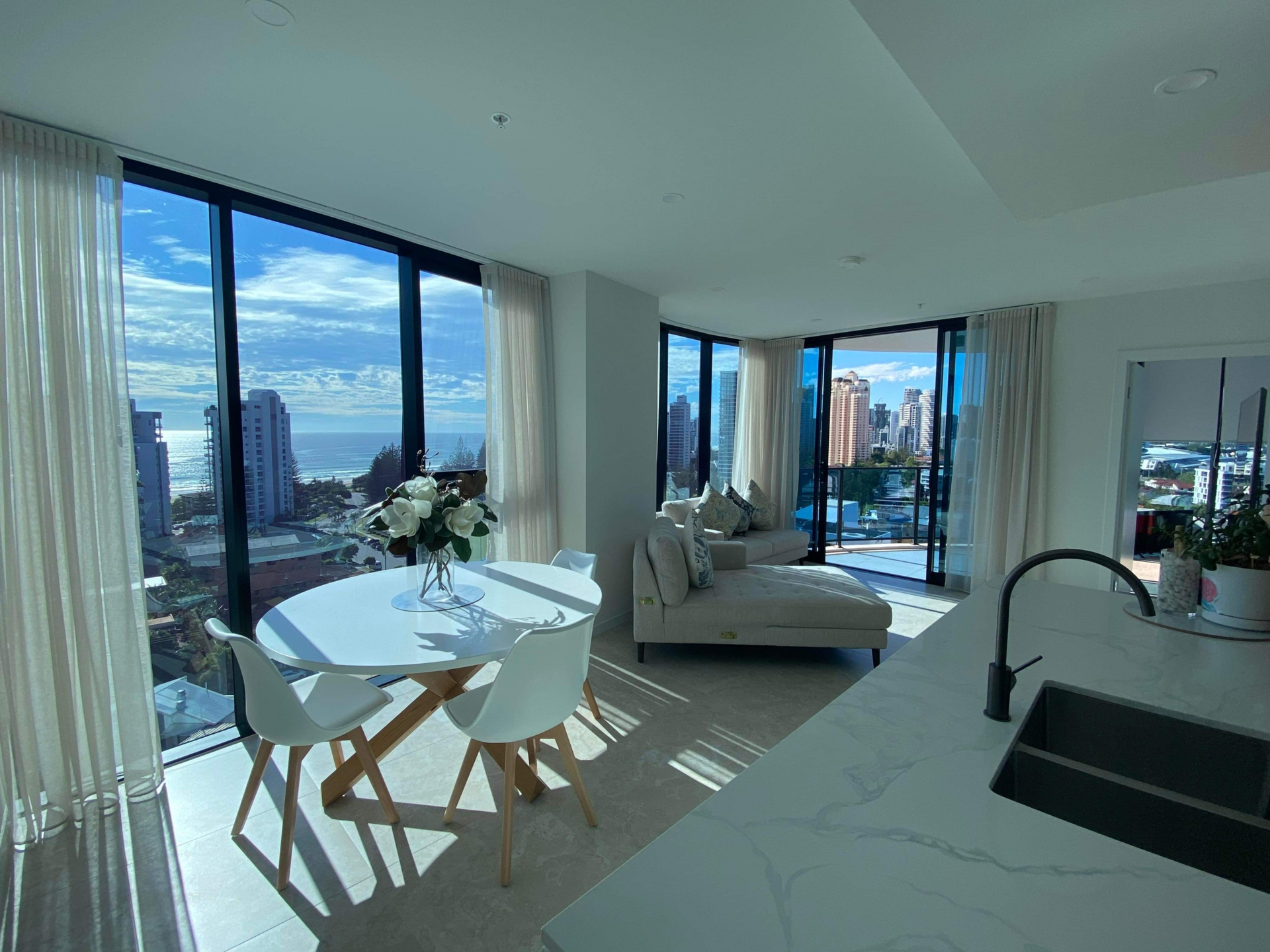 1204/28-30 Second Avenue, BROADBEACH