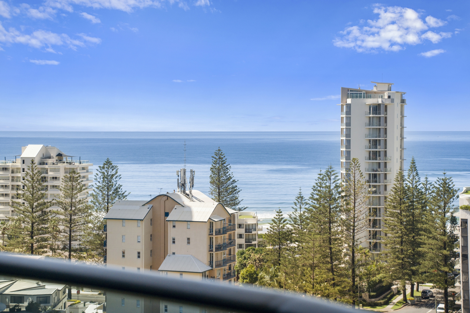 1204/28-30 Second Avenue, BROADBEACH