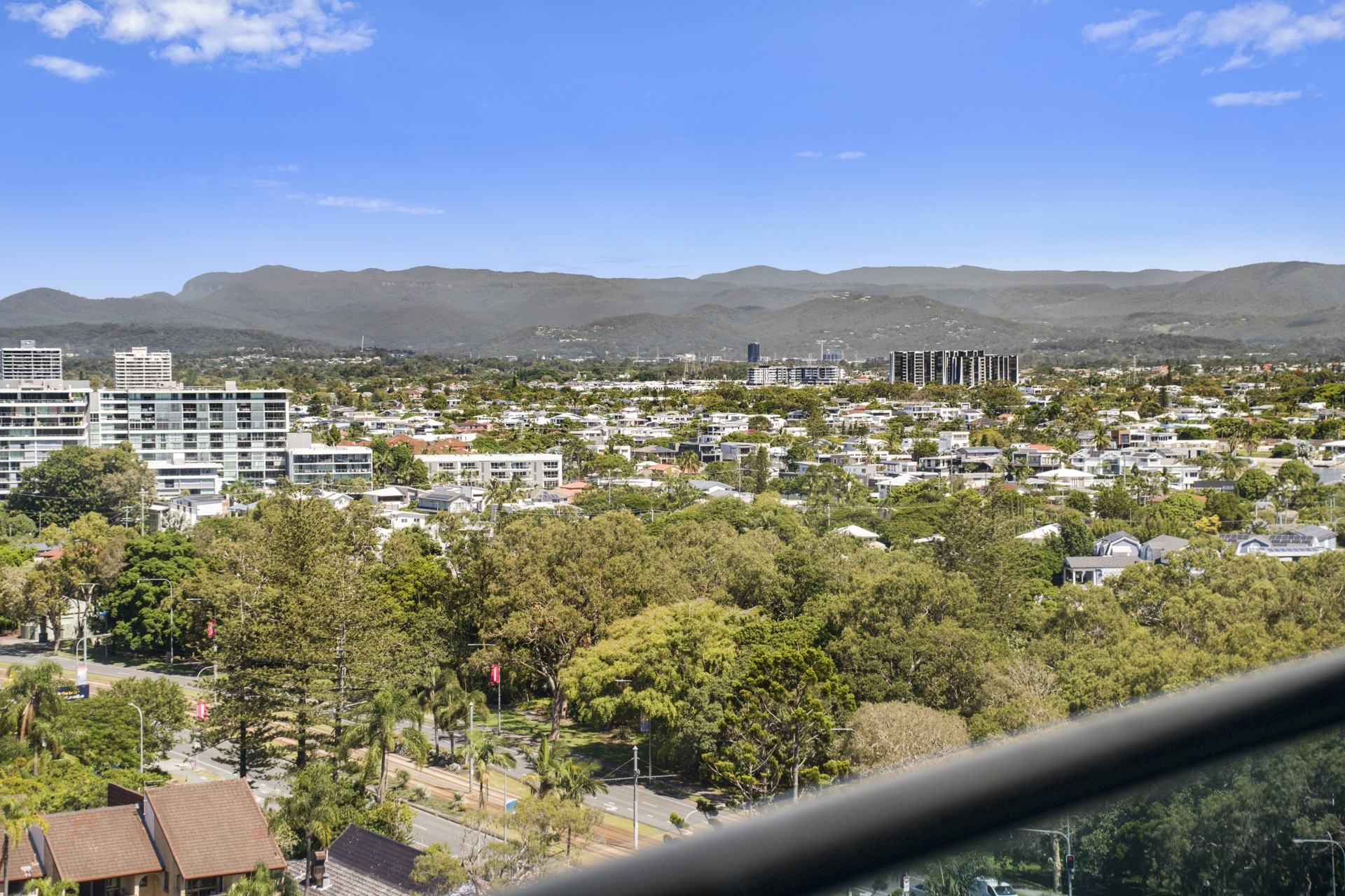 1204/28-30 Second Avenue, BROADBEACH
