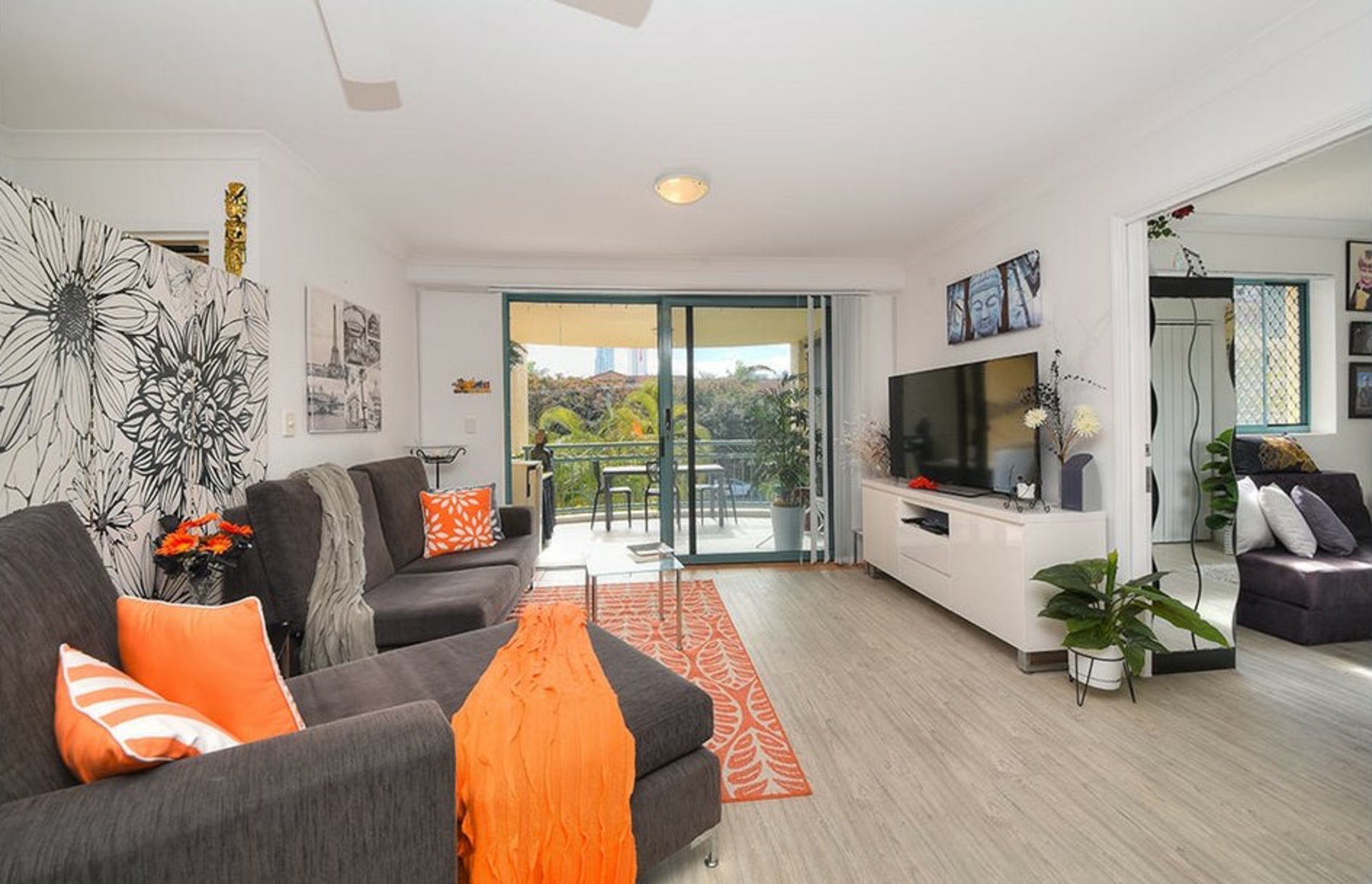 16/12 Monte Carlo Avenue, SURFERS PARADISE