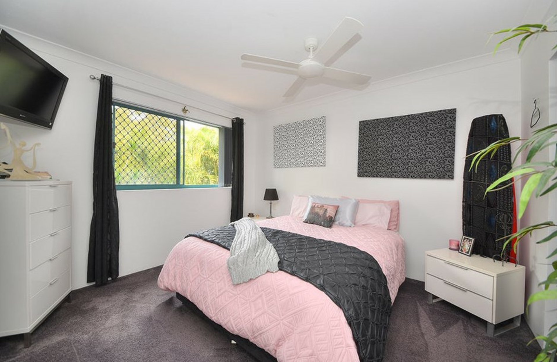 16/12 Monte Carlo Avenue, SURFERS PARADISE