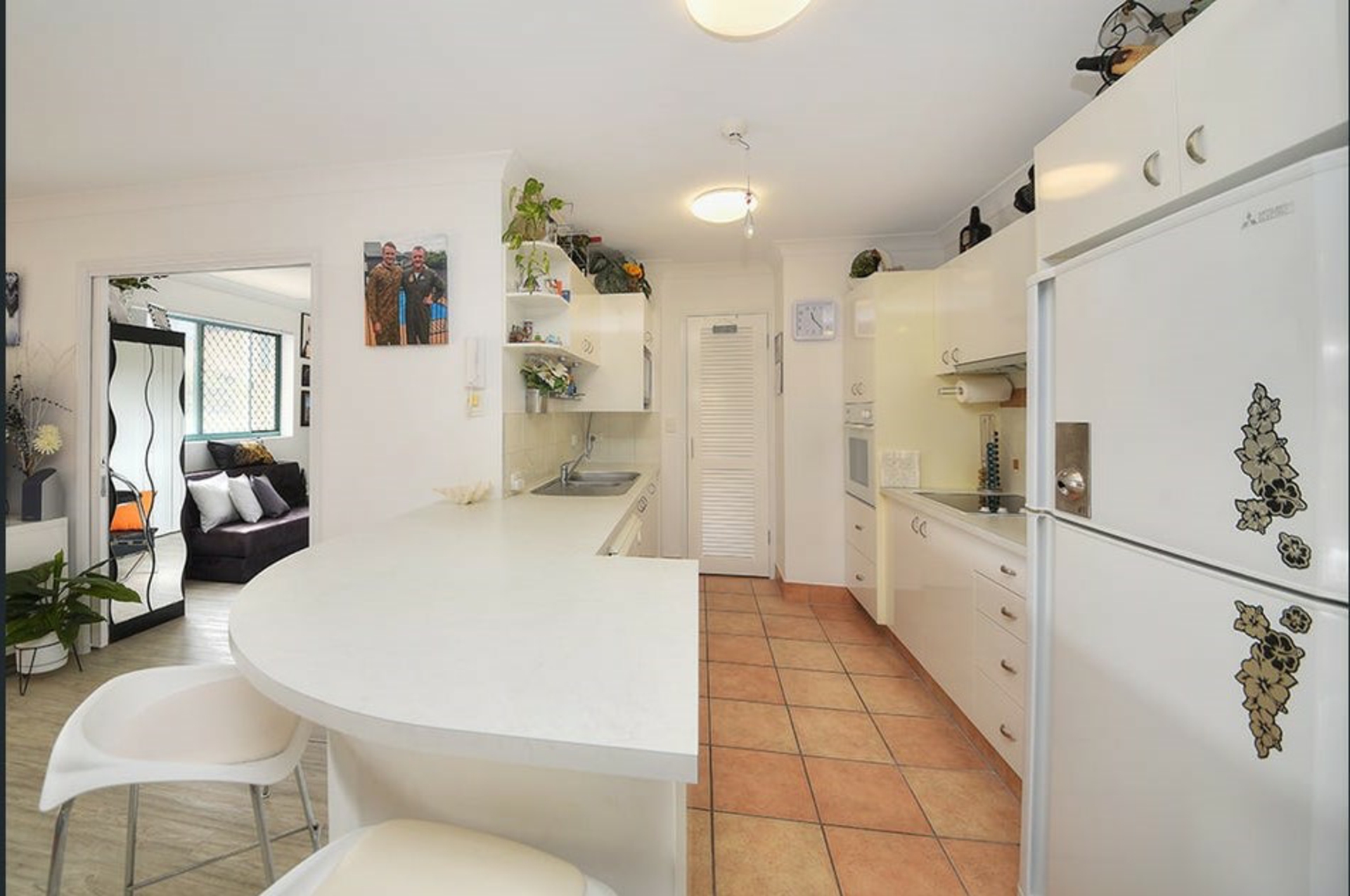16/12 Monte Carlo Avenue, SURFERS PARADISE