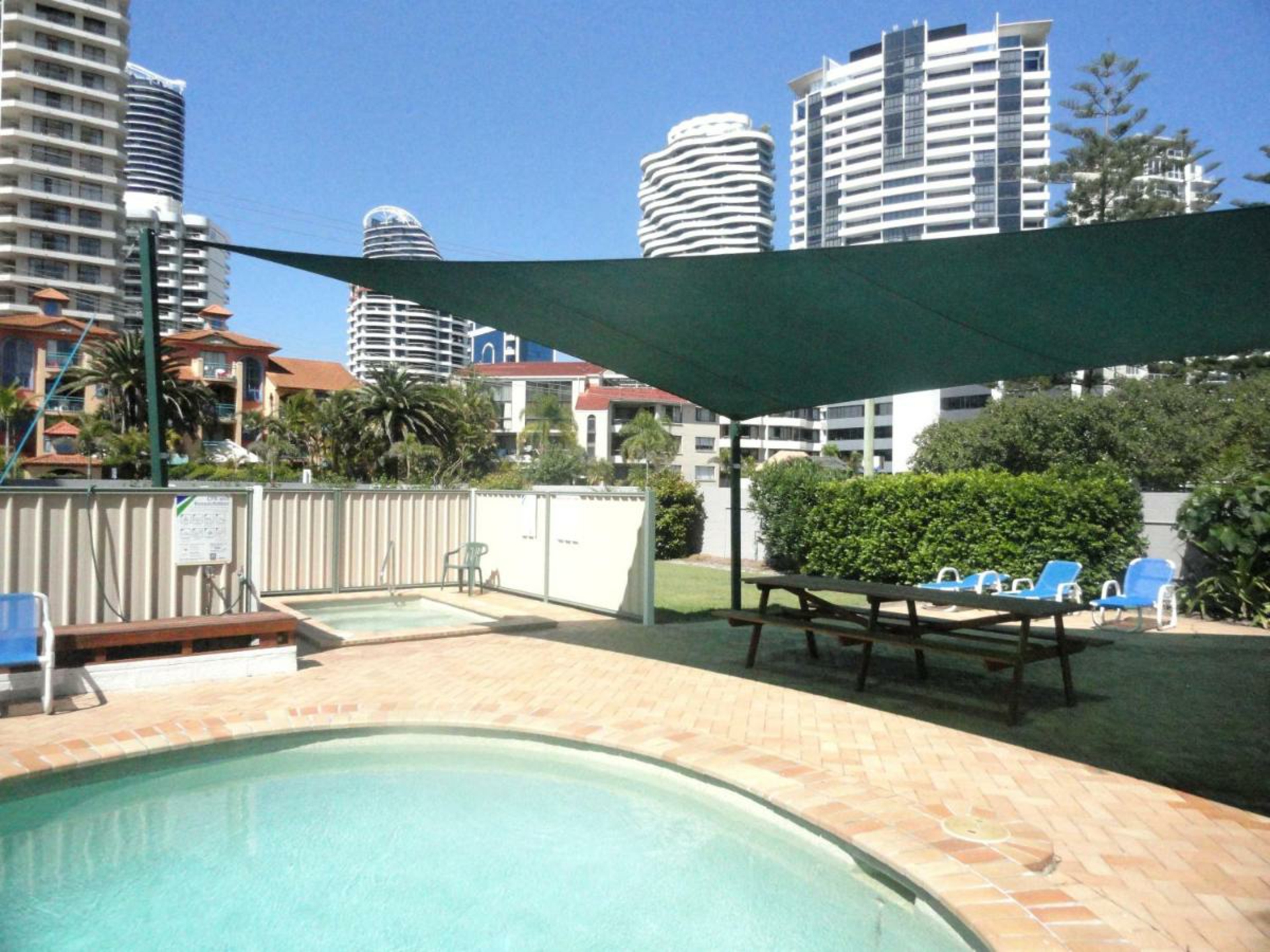 26/5 Queensland Avenue, BROADBEACH