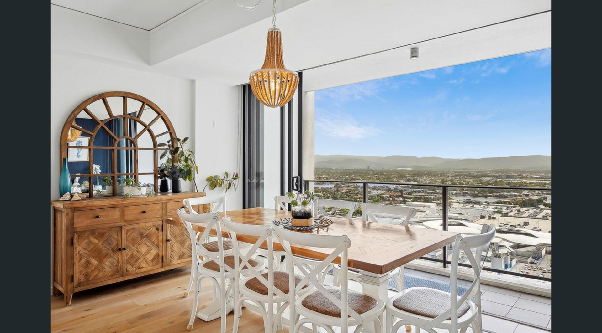 2904/22 Surf Parade, BROADBEACH