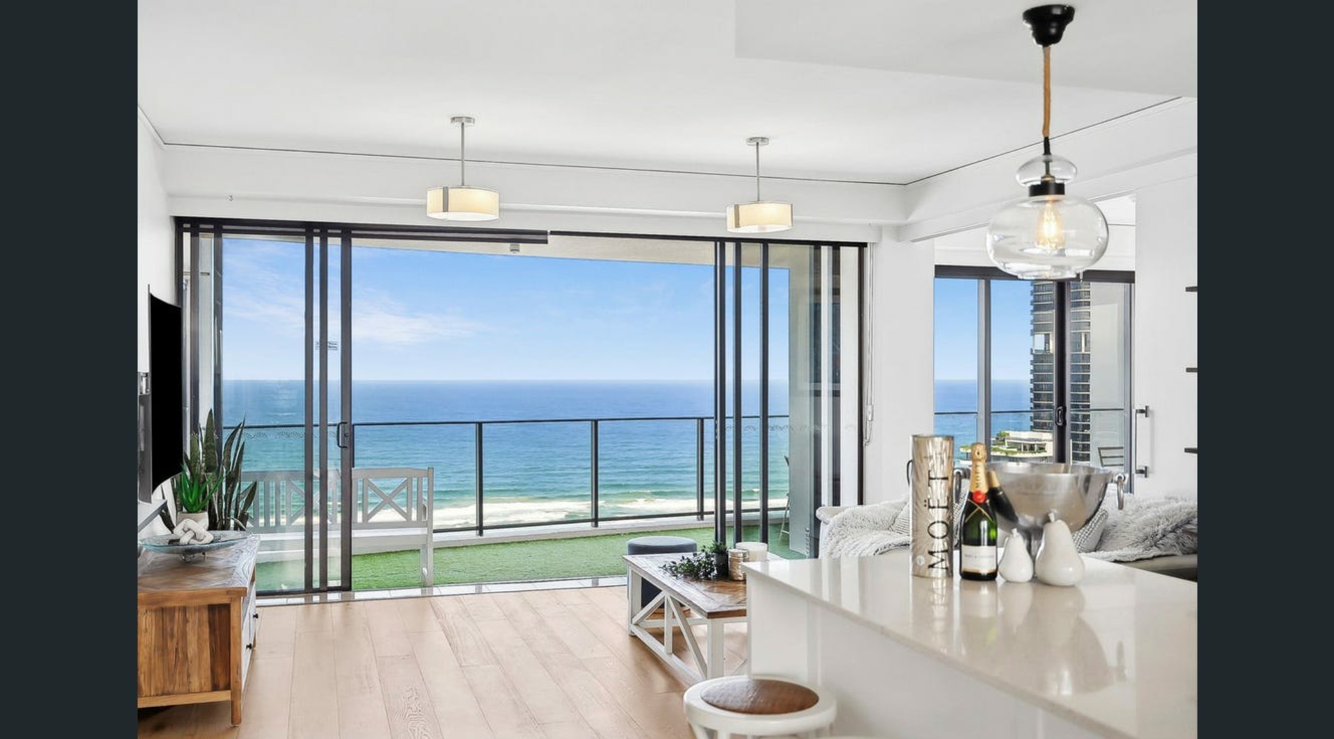 2904/22 Surf Parade, BROADBEACH