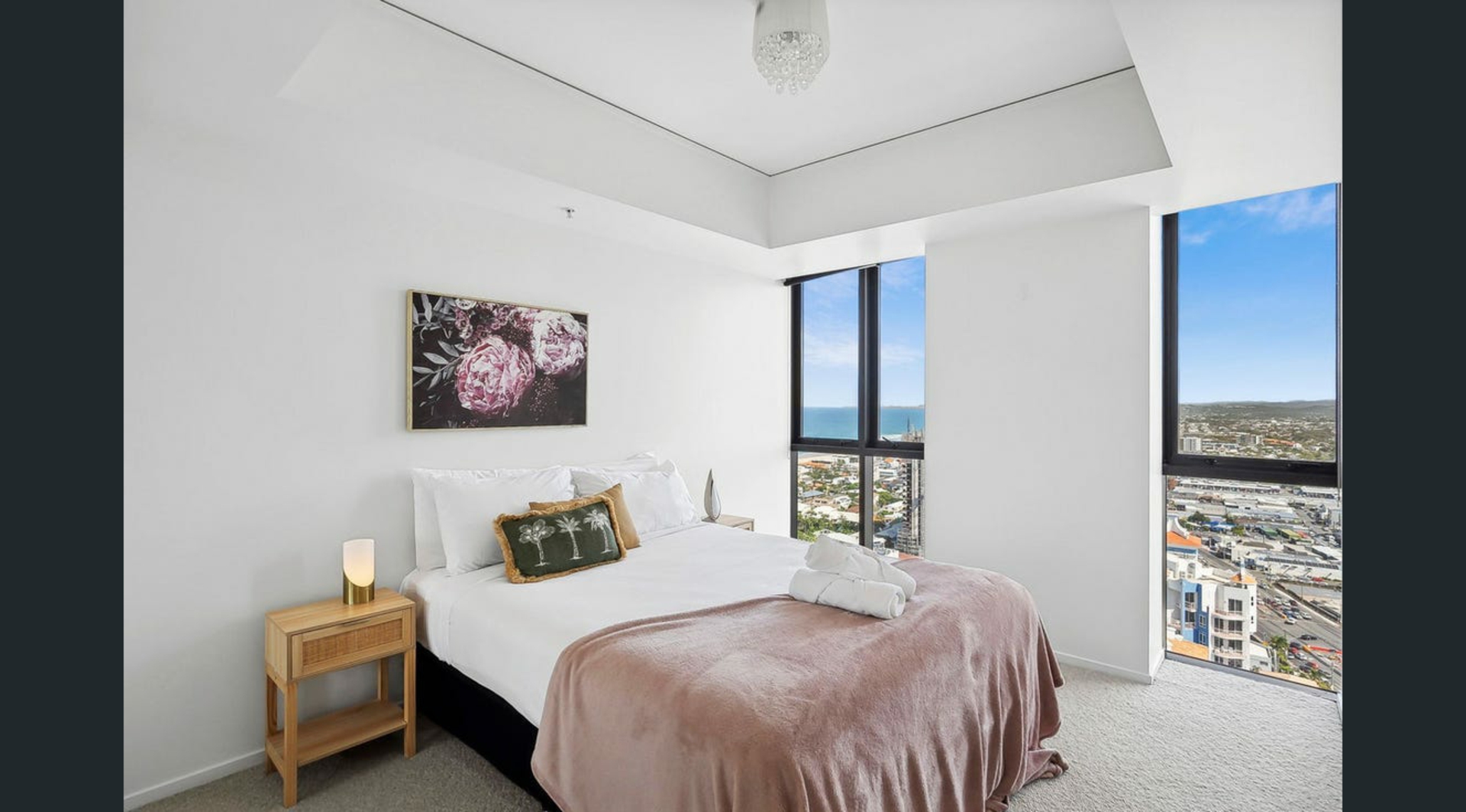 2904/22 Surf Parade, BROADBEACH