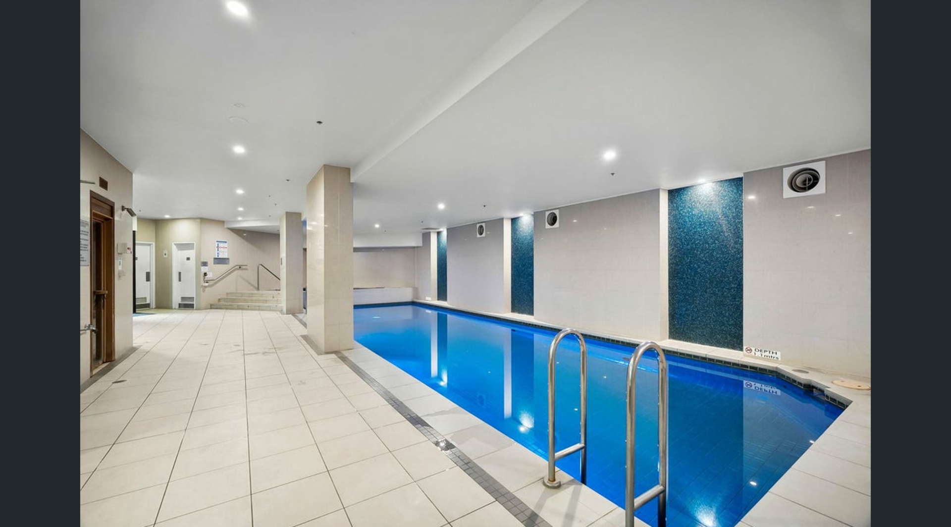 2904/22 Surf Parade, BROADBEACH