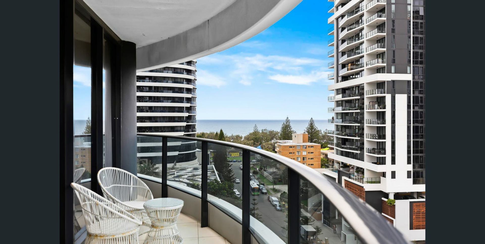 20809/21 Elizabeth Avenue, BROADBEACH
