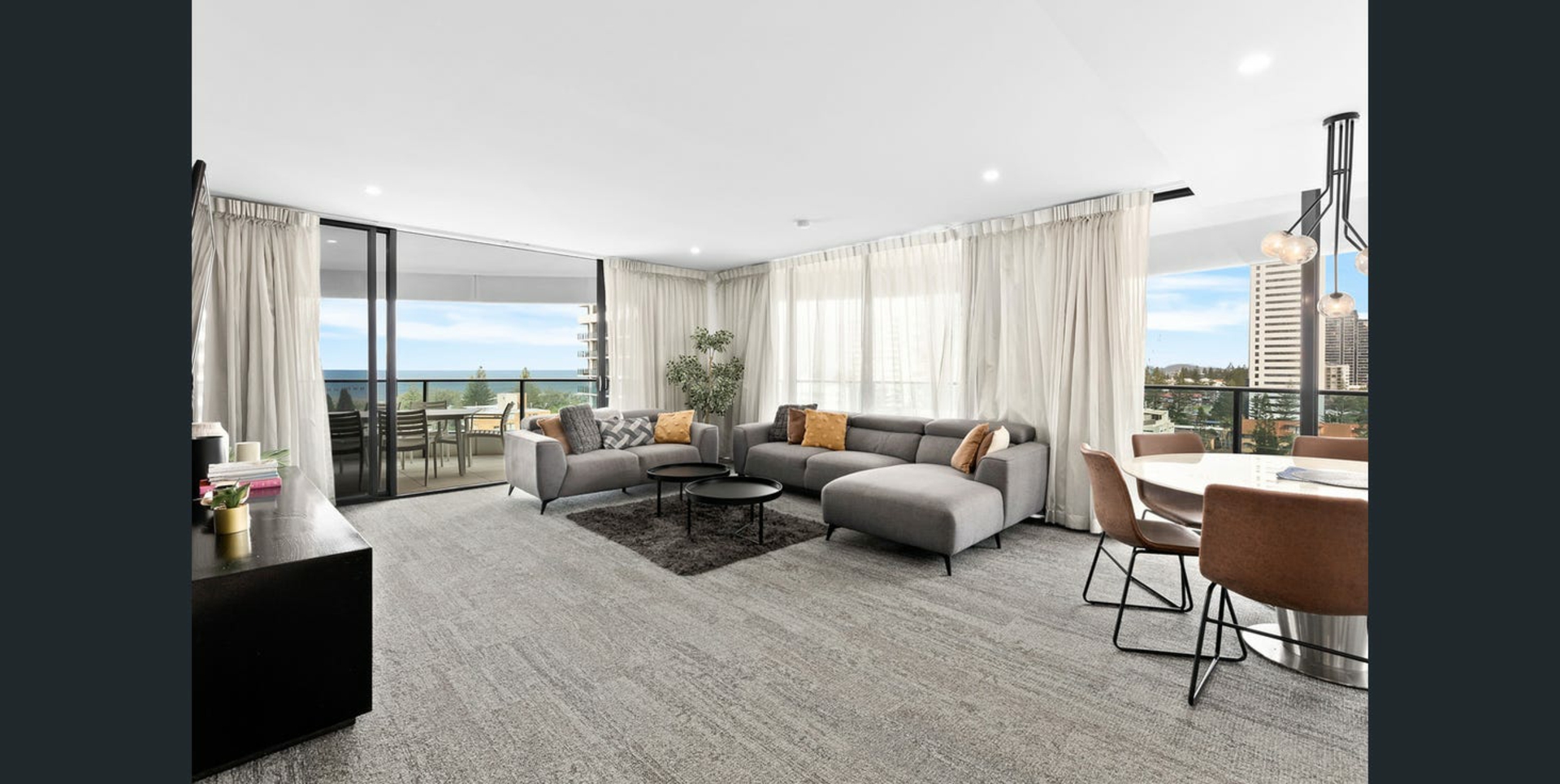20809/21 Elizabeth Avenue, BROADBEACH