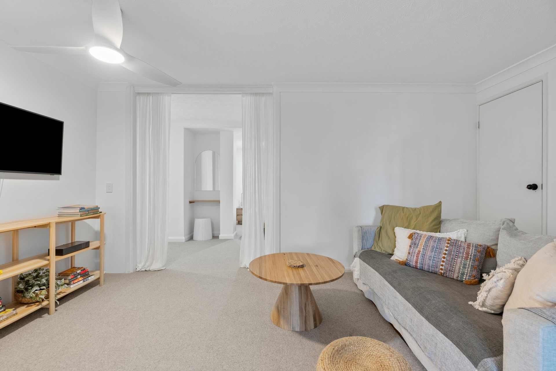 2/19 Fern Street, SURFERS PARADISE