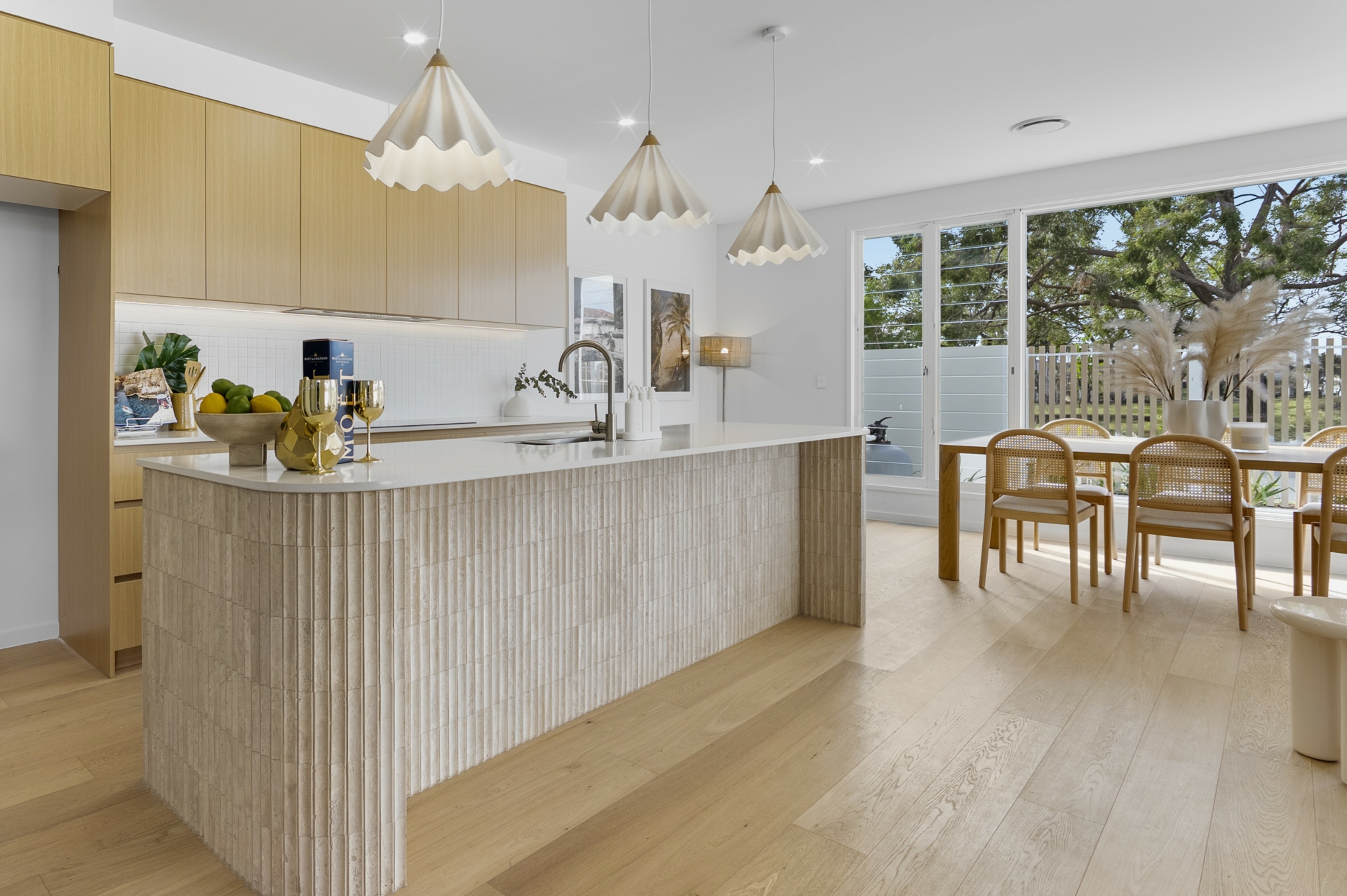 1 Tween Court, MERMAID WATERS