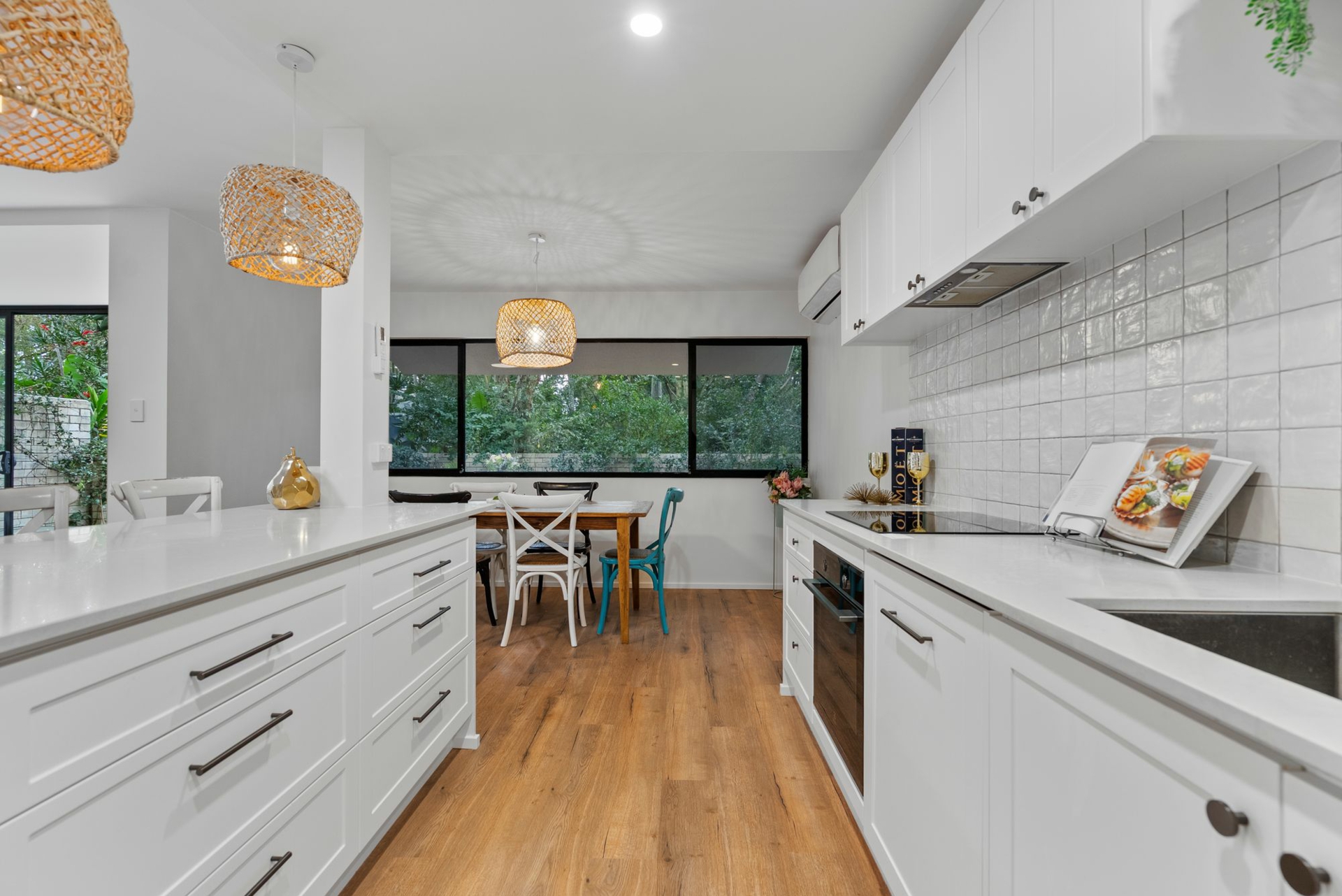 1/22-26 Rudd Street, BROADBEACH WATERS