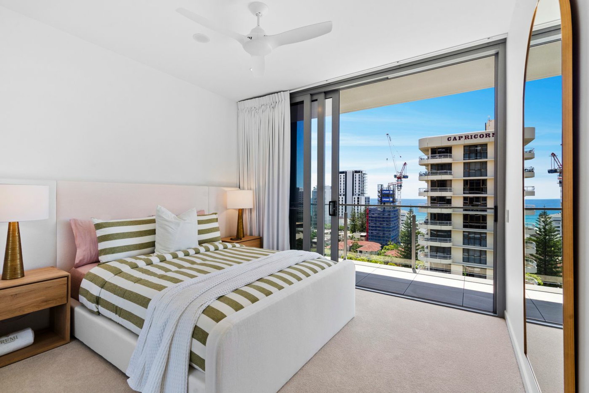 Broadbeach, 4218 — photo 15 of 20