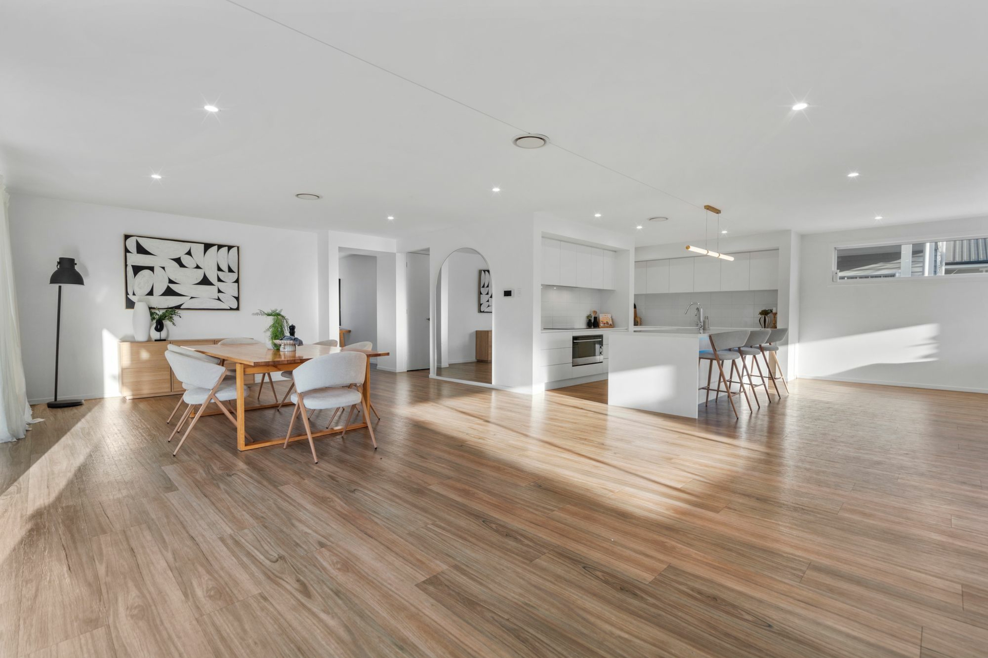 16 Montserrat Crt — photo 8 of 30