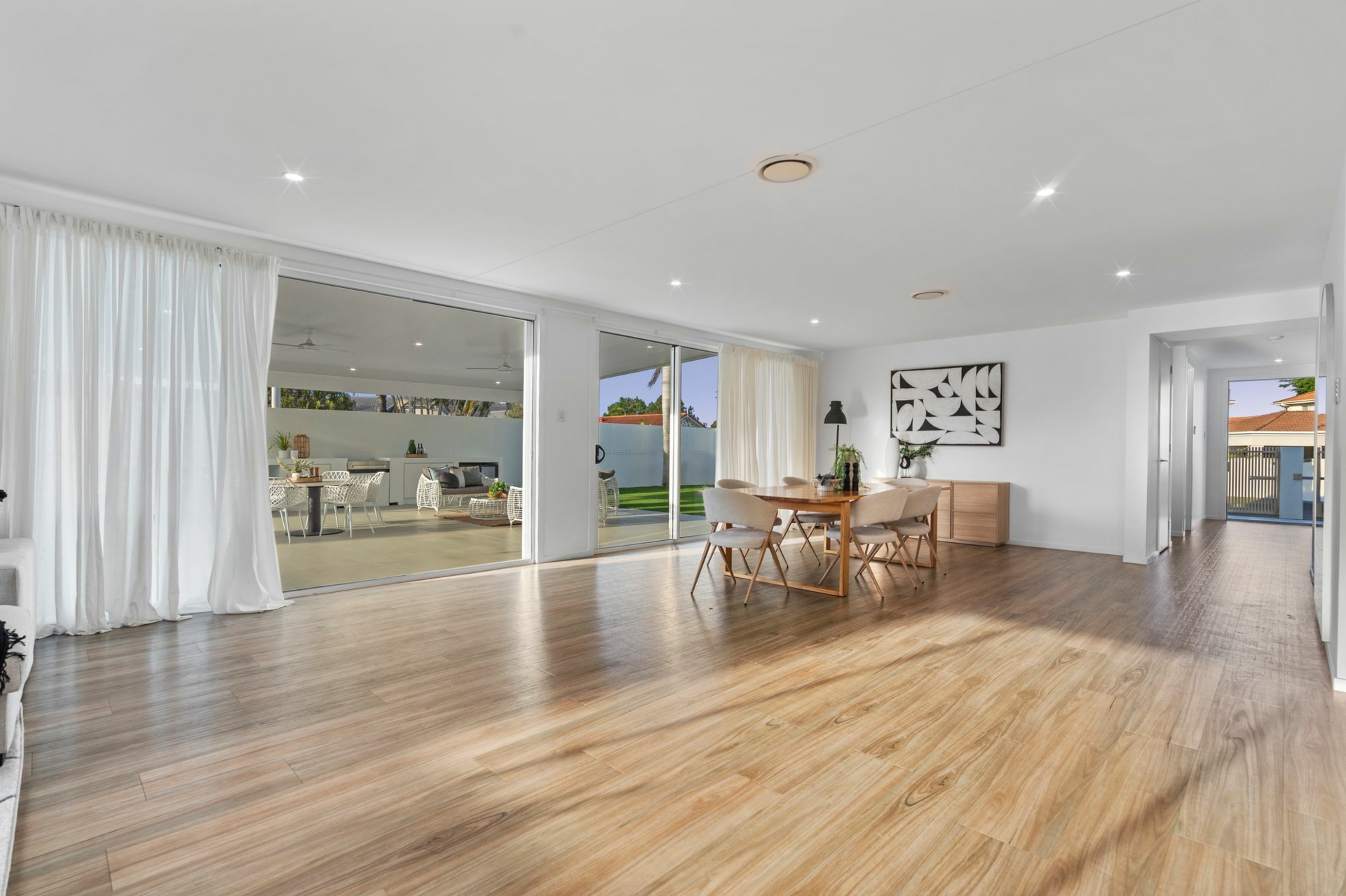 16 Montserrat Crt — photo 10 of 30