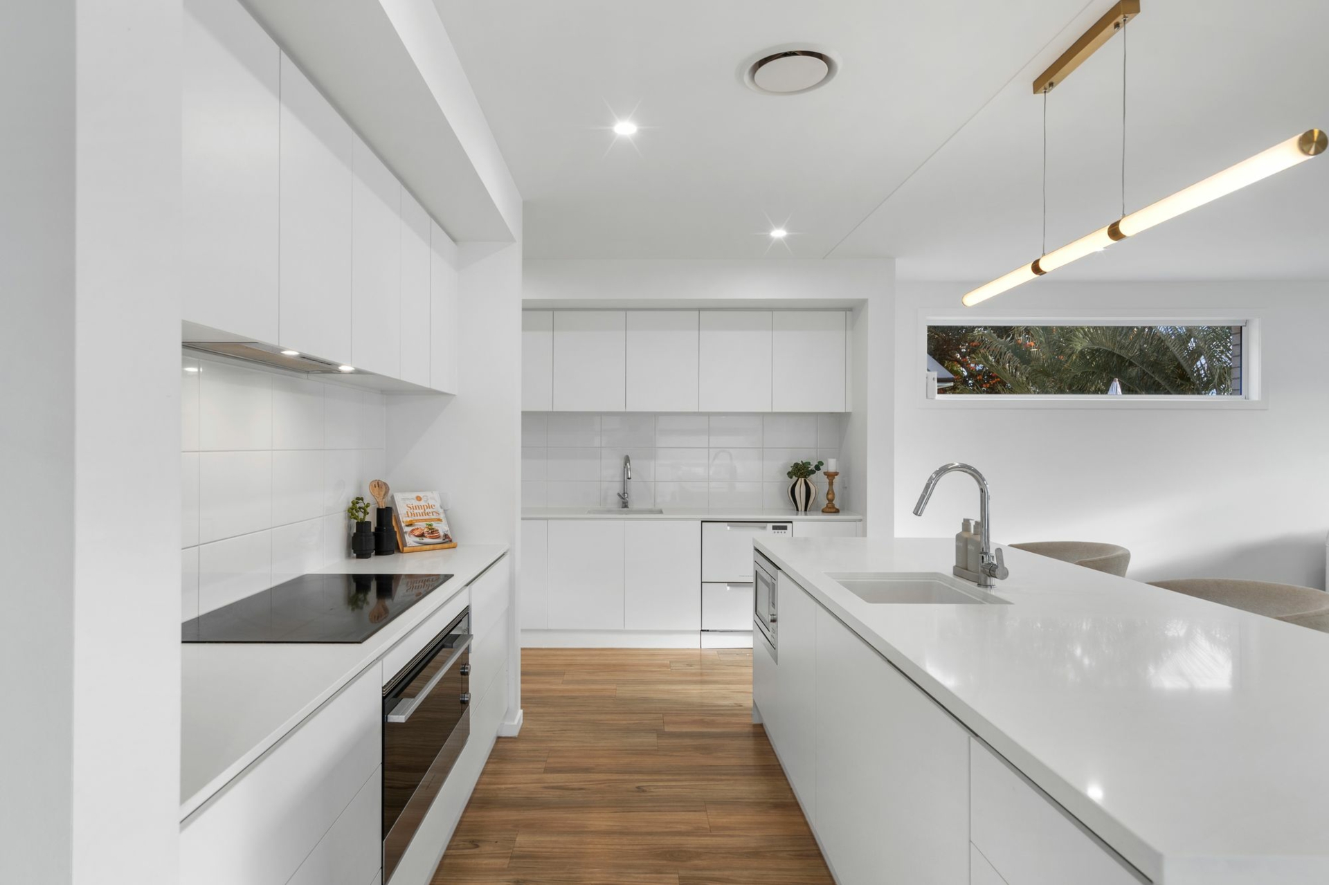 16 Montserrat Crt — photo 15 of 30