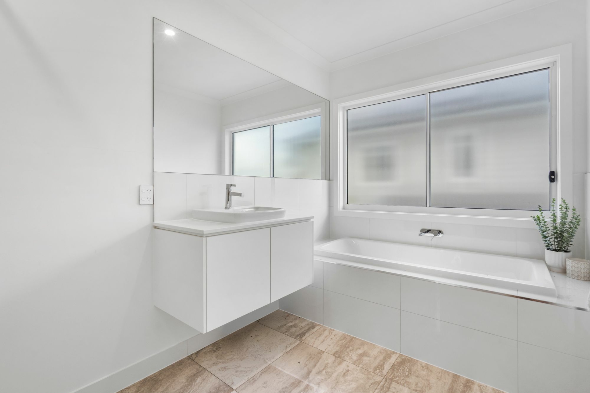 16 Montserrat Crt — photo 25 of 30