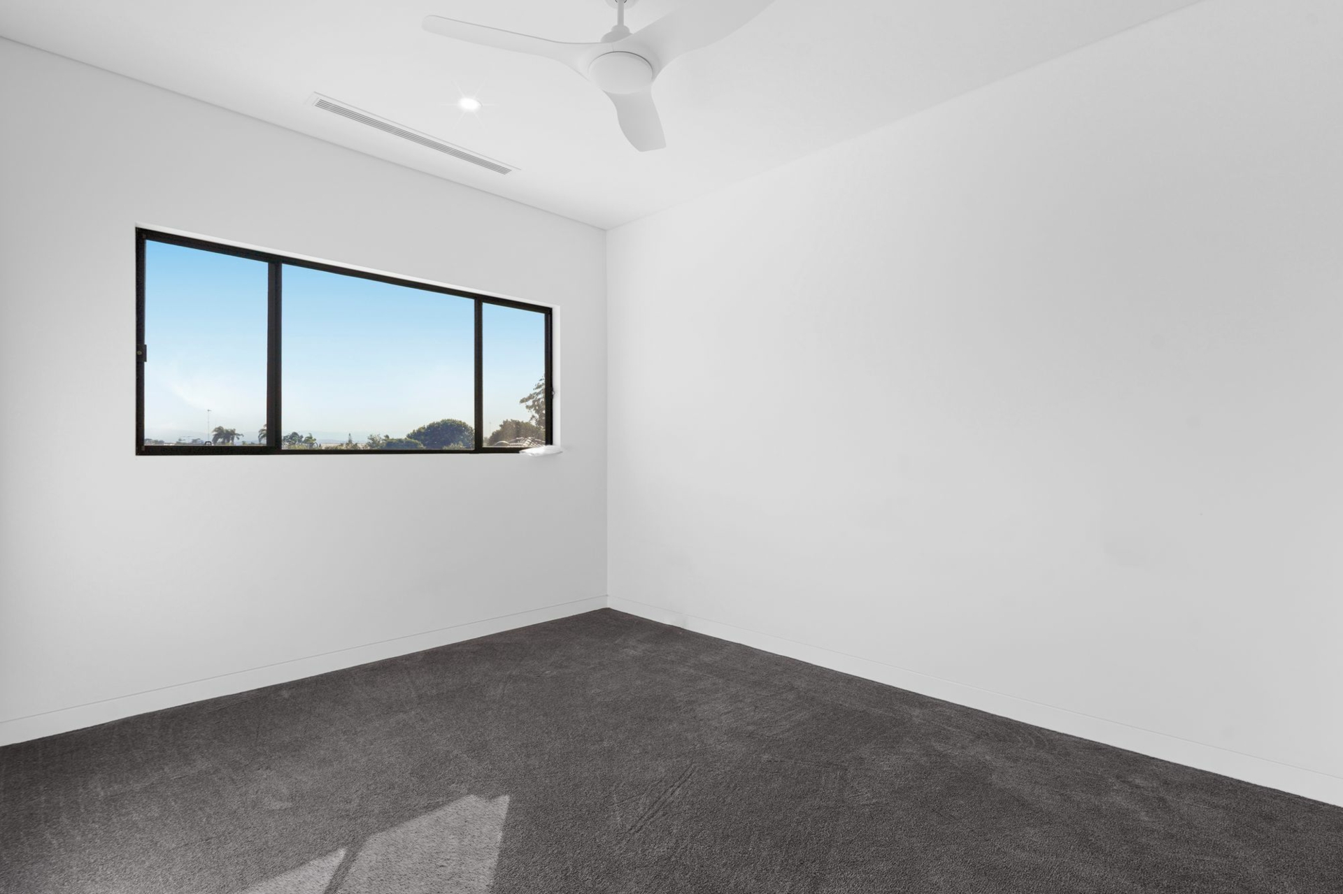 207 Sunshine Bvd — photo 18 of 23