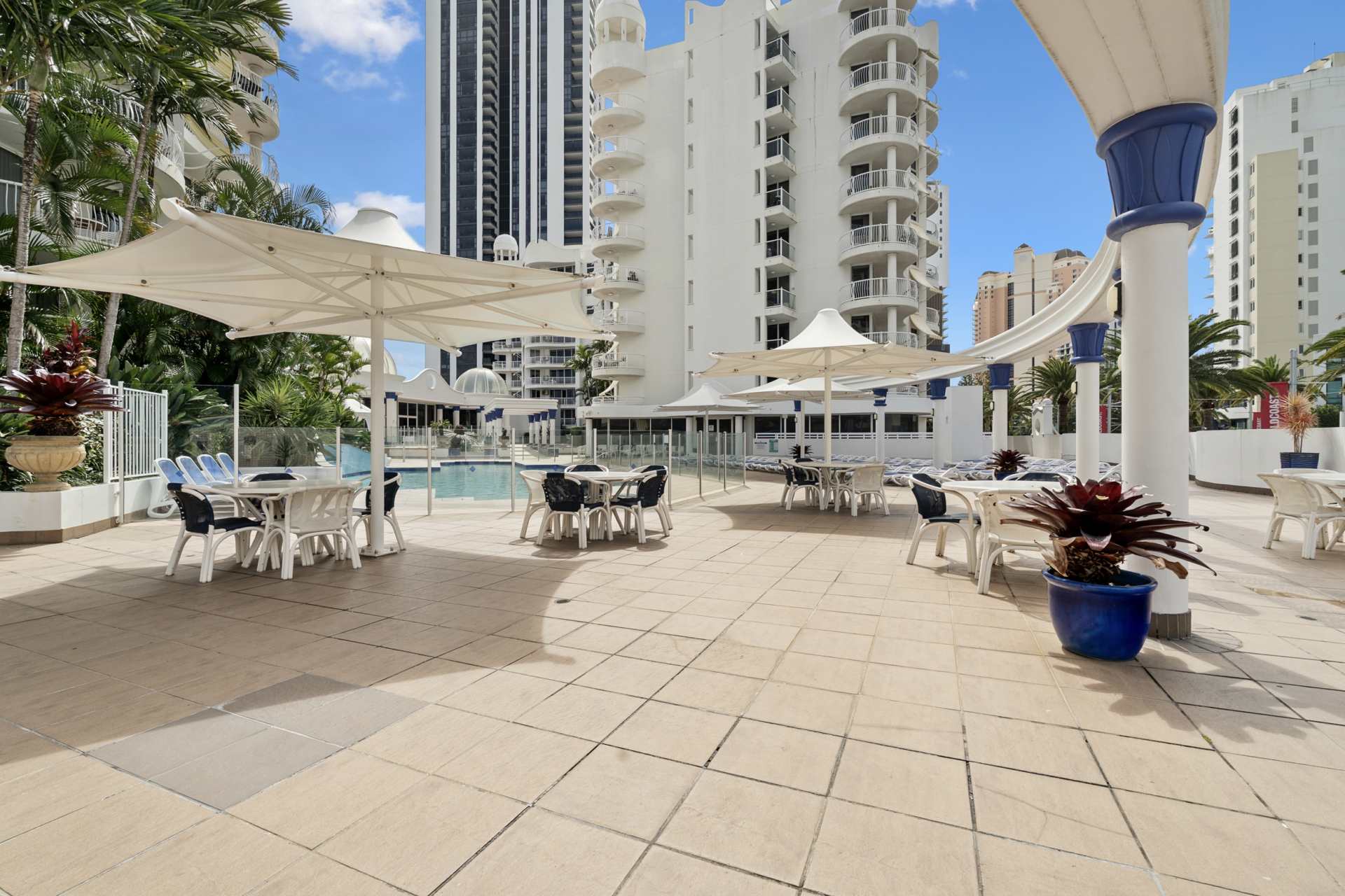 Broadbeach, 4218 — photo 12 of 15