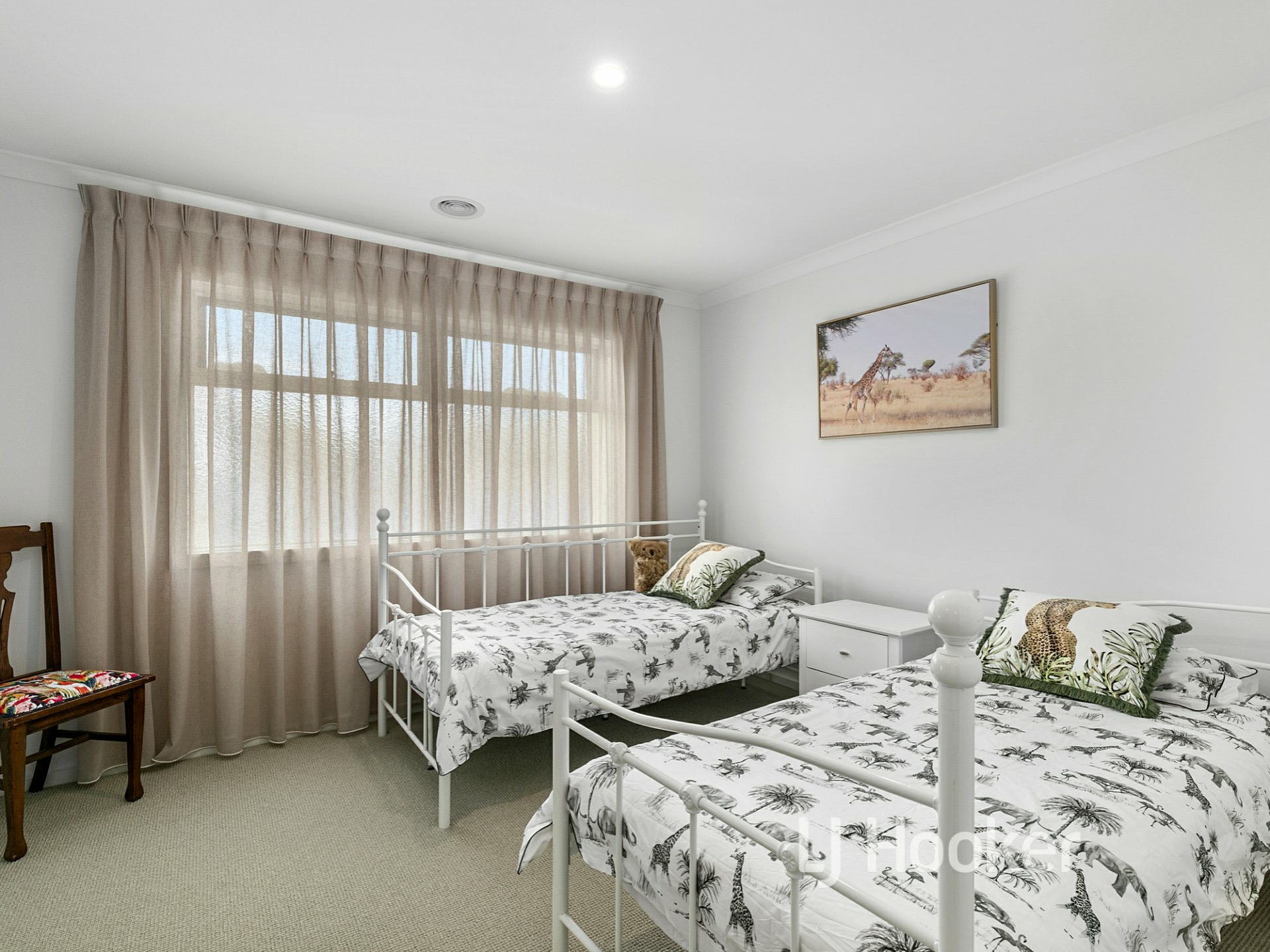 16 Hobson Place, INVERLOCH