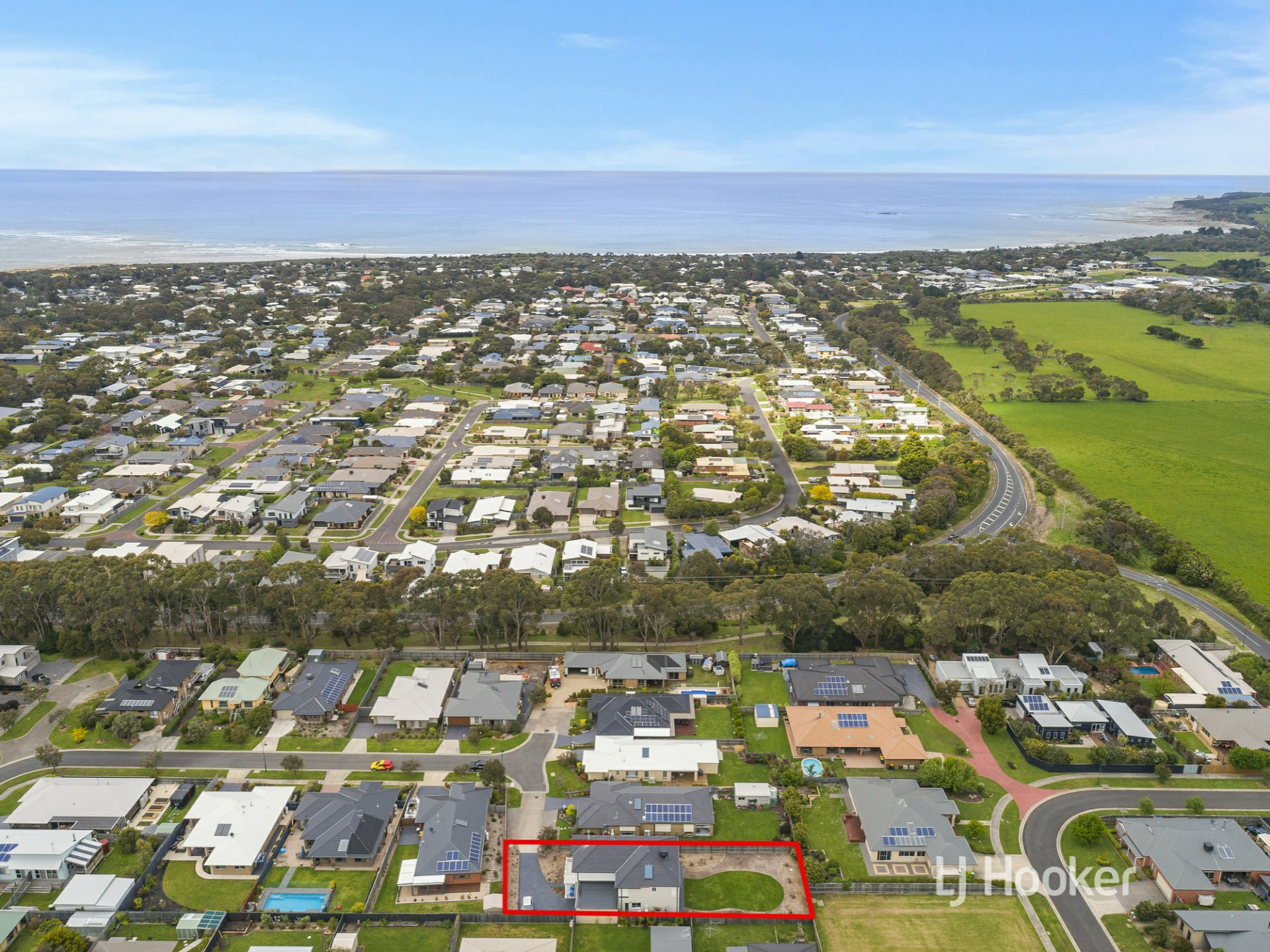 16 Hobson Place, INVERLOCH