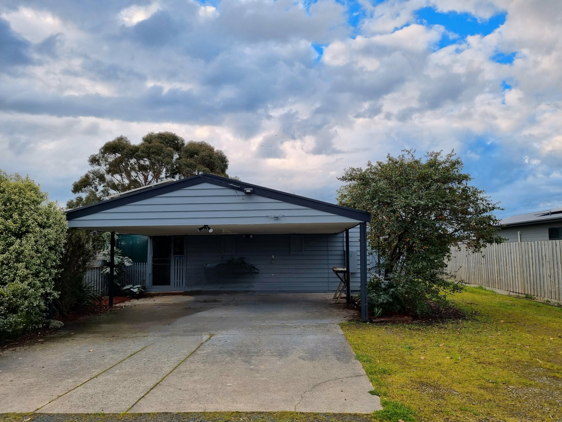 14 Carl Street, SOUTH DUDLEY