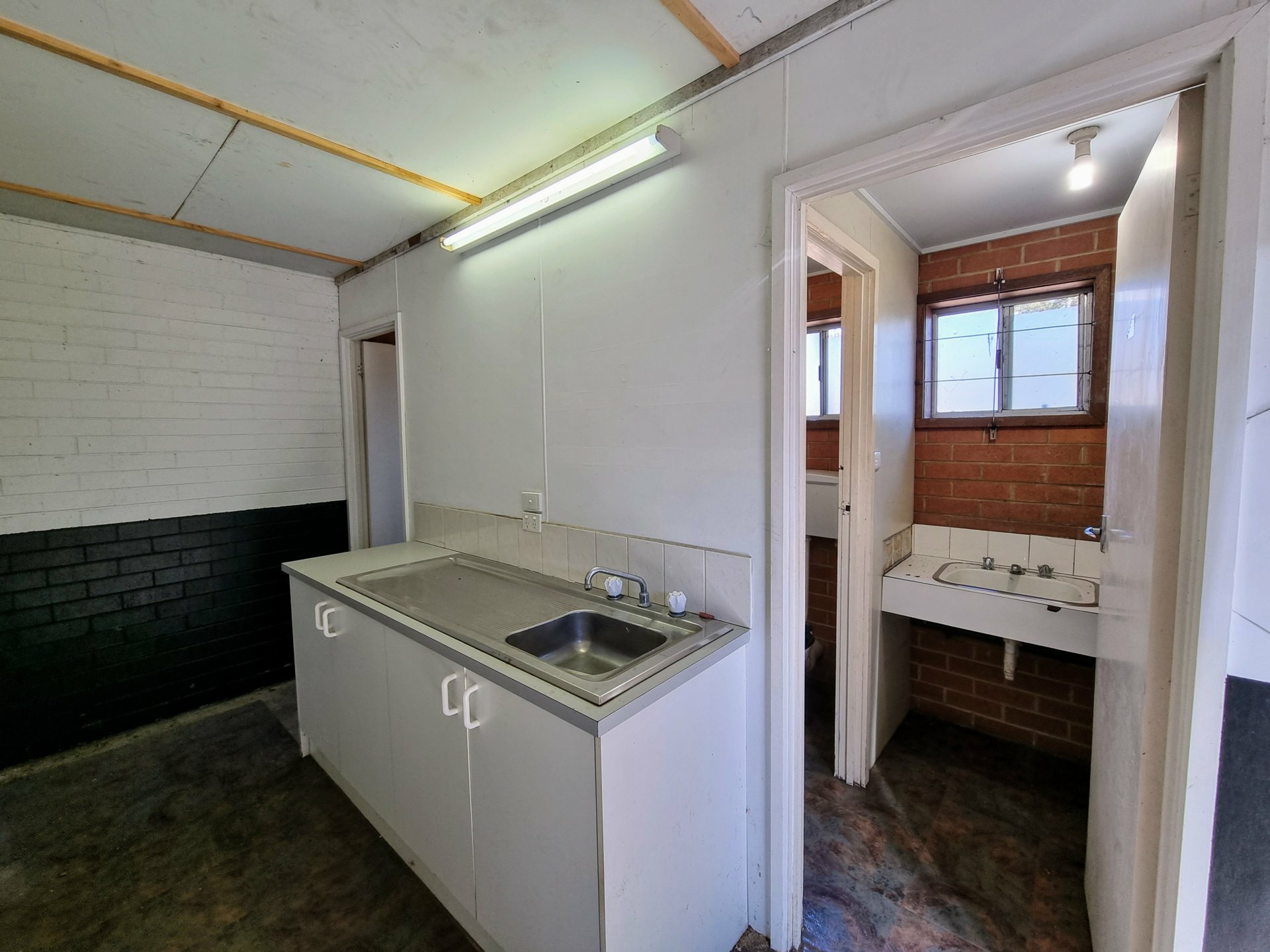 3 Young Street, LEONGATHA