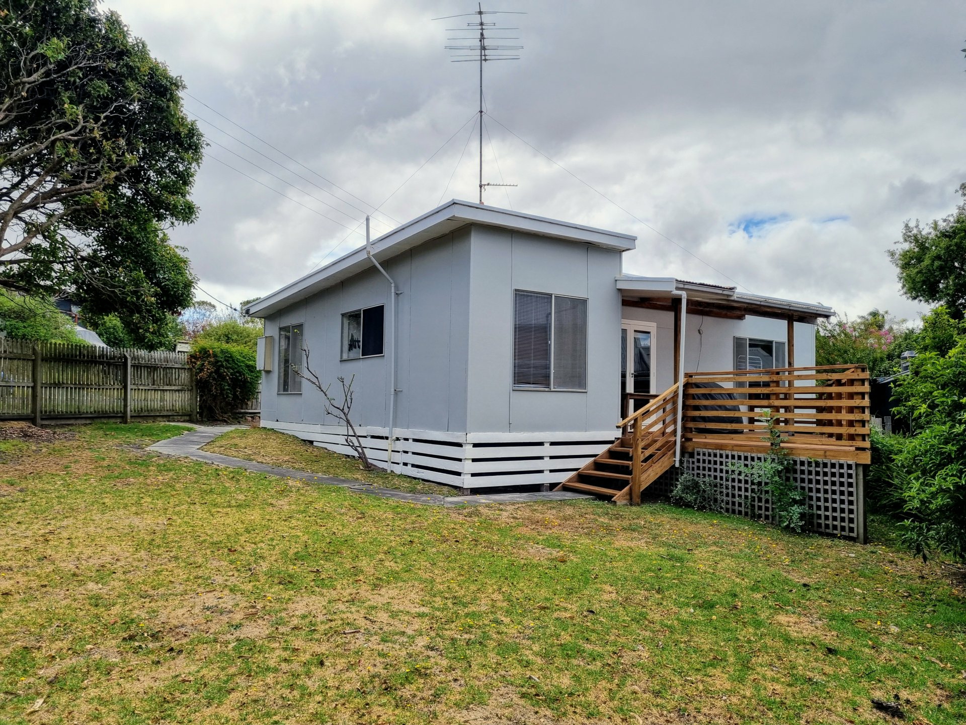 105 Bayview Avenue, INVERLOCH