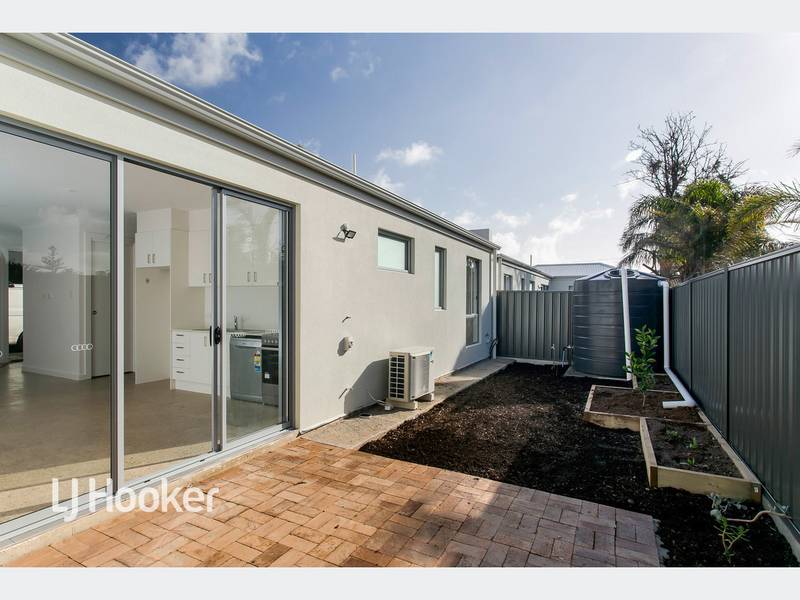 4/8 Wakelin Terrace, O'SULLIVAN BEACH