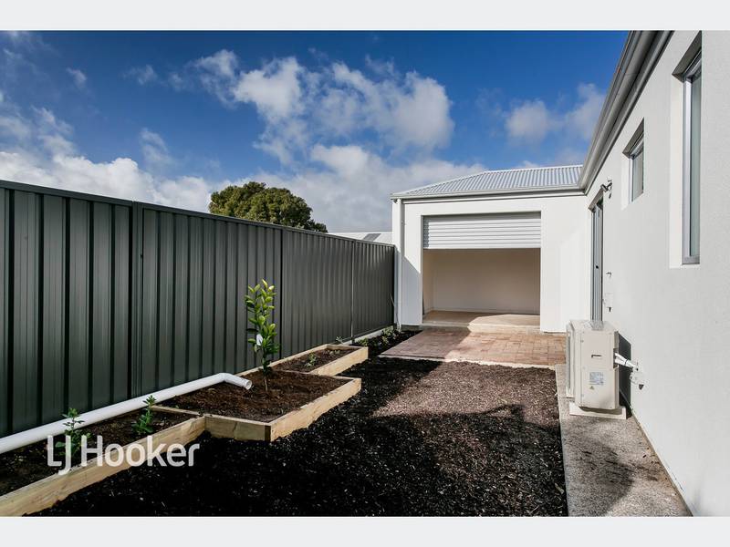 4/8 Wakelin Terrace, O'SULLIVAN BEACH